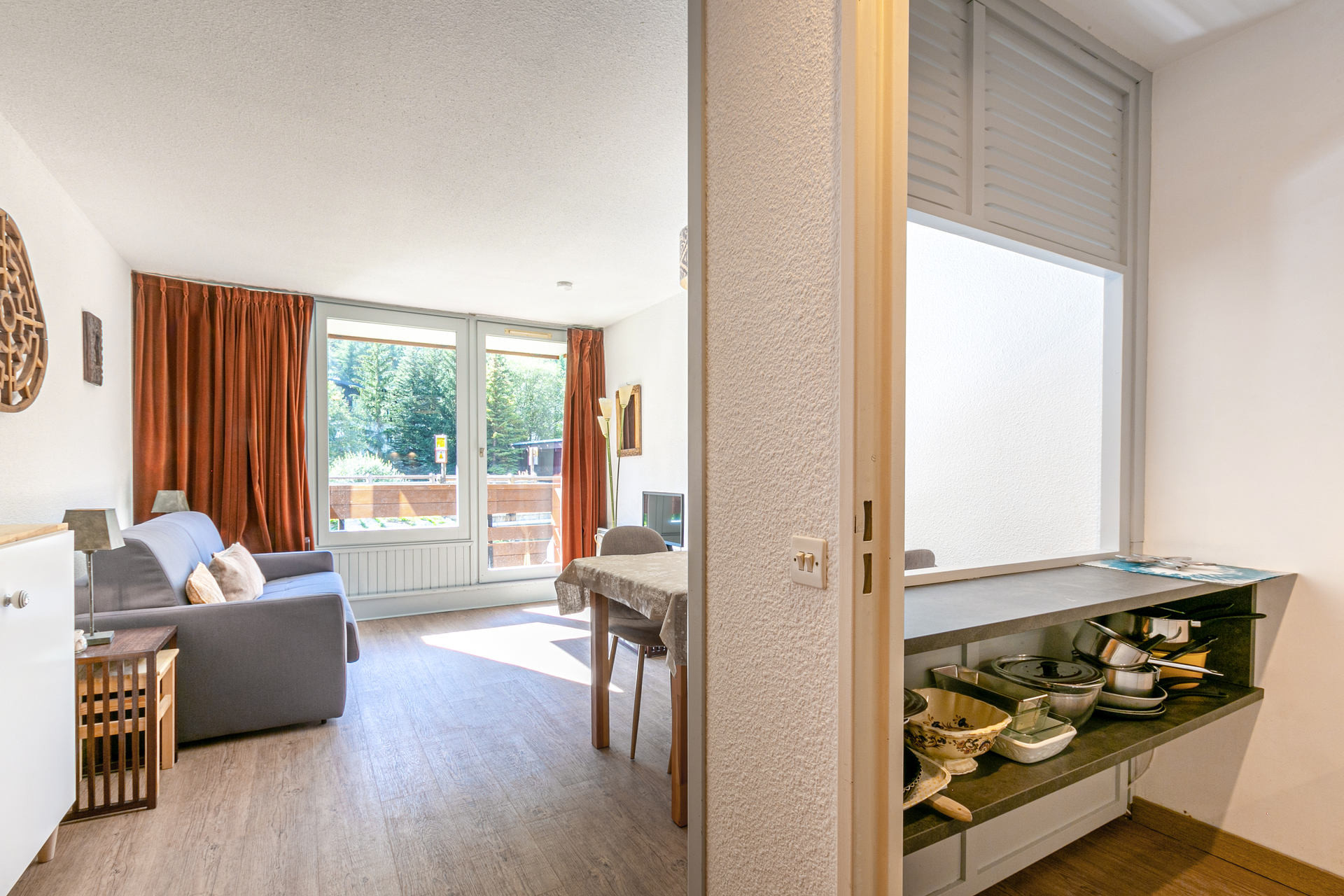 _lv_images__lot_0000410008_07_1458399