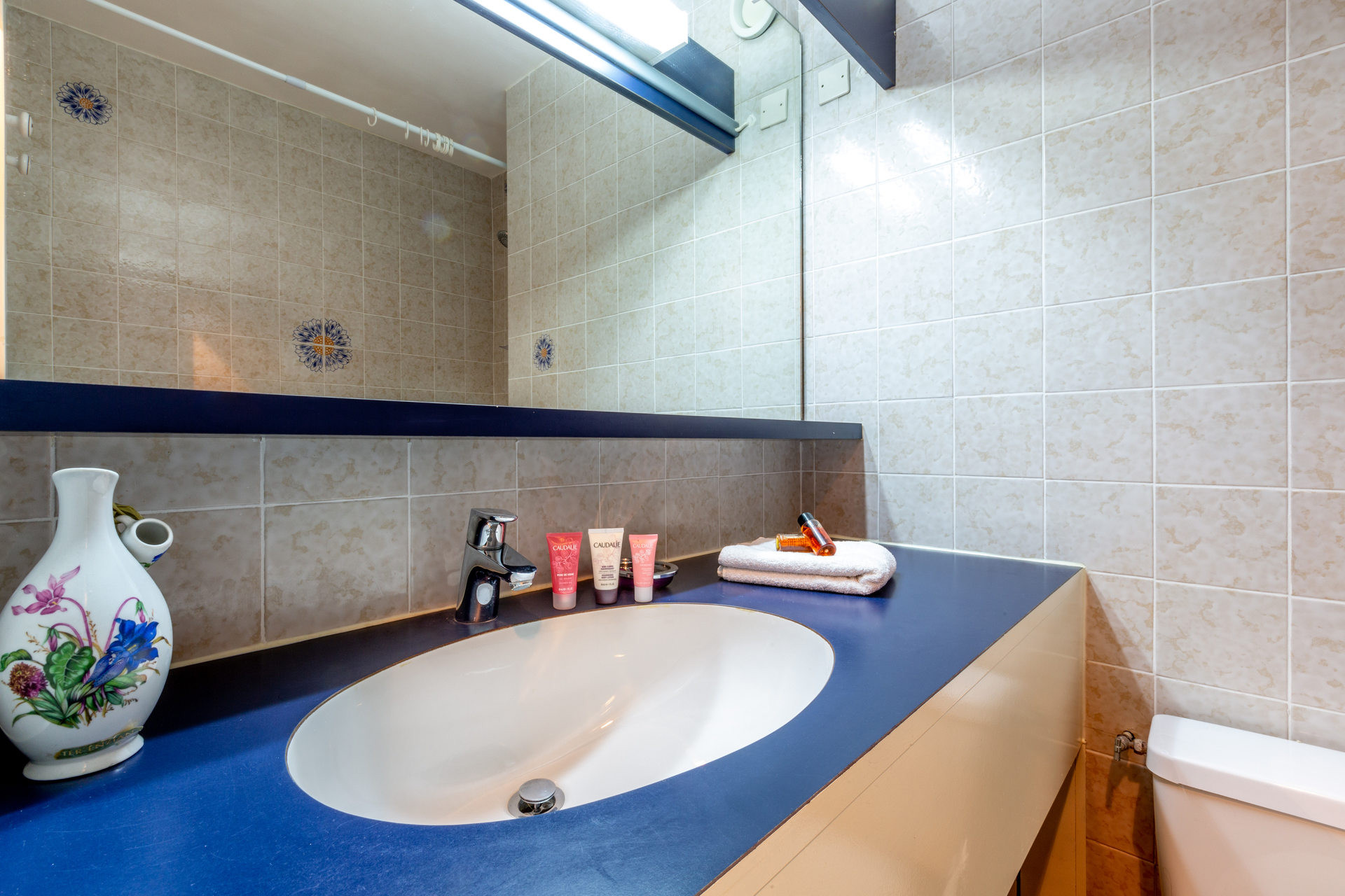 _lv_images__lot_0000410008_09_1458401