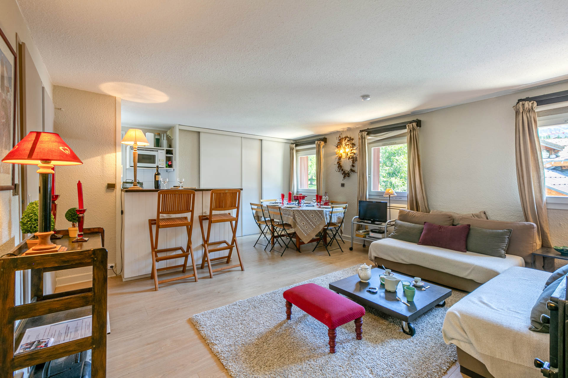 _lv_images__lot_0000710005_04_1458606