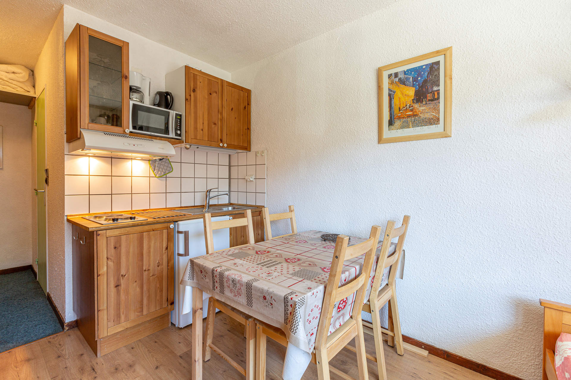 _lv_images__lot_0000920026_02_1456316