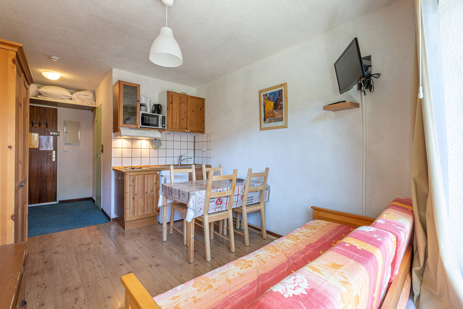 _lv_images__lot_0000920026_04_1456318