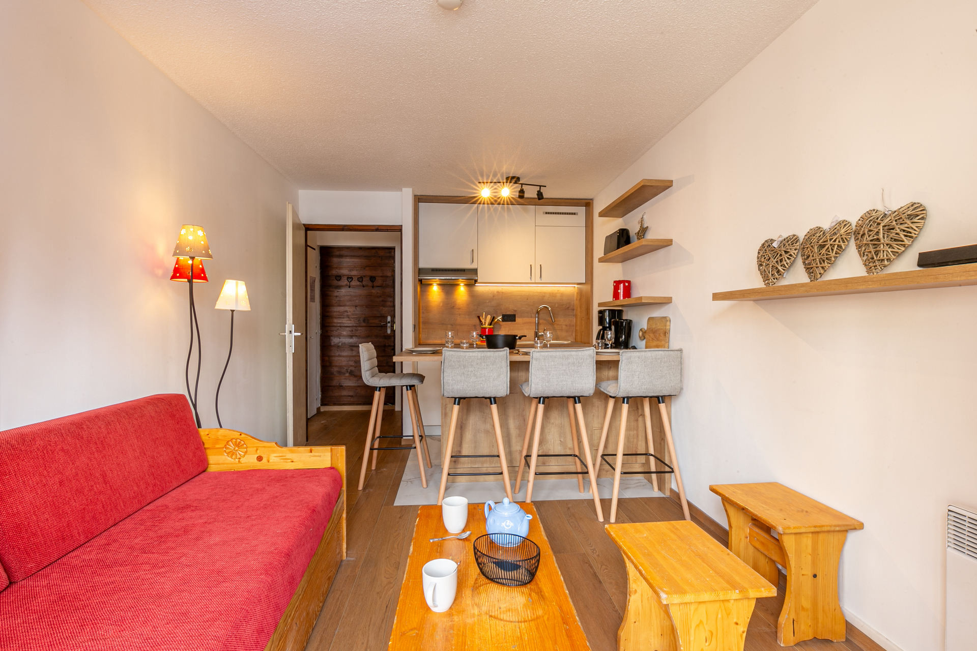 _lv_images__lot_0001050082_08_1455964