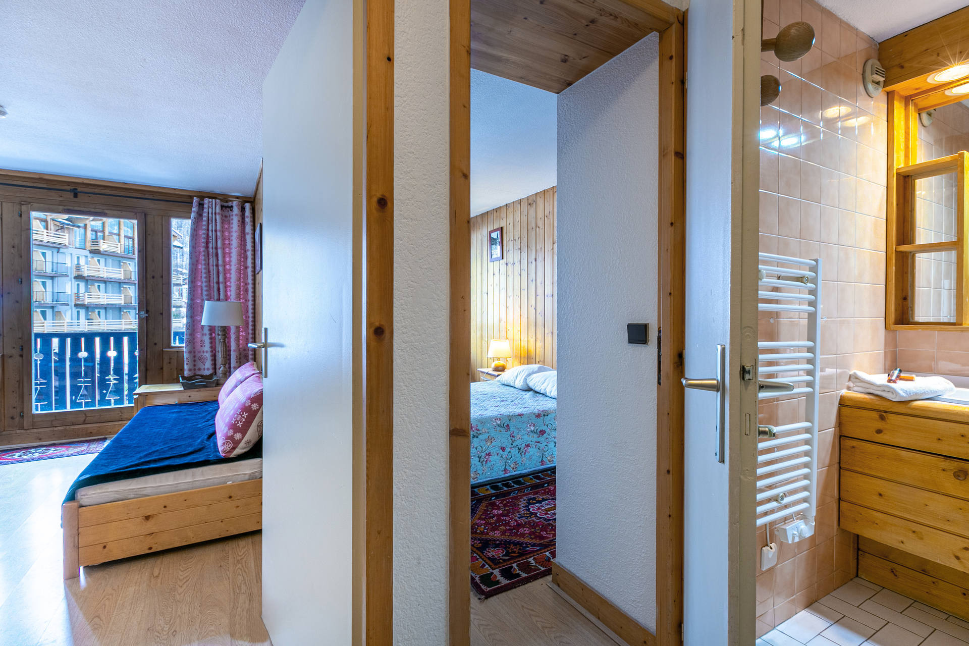 _lv_images__lot_0001050088_07_1457991