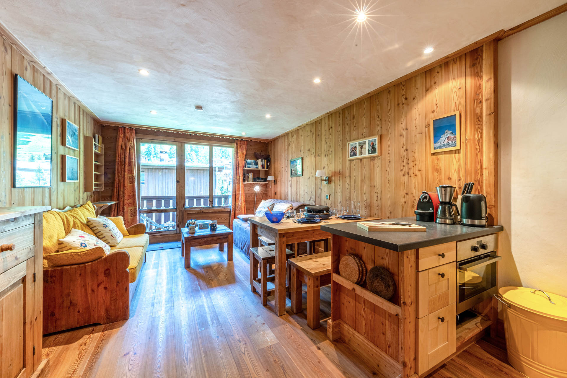 _lv_images__lot_0001080039_03_1457406