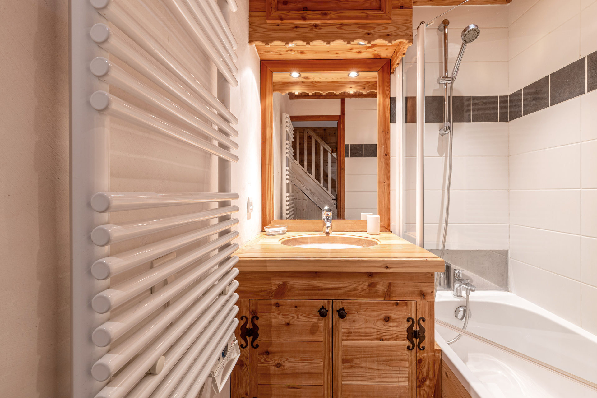 _lv_images__lot_0001080039_11_1457414