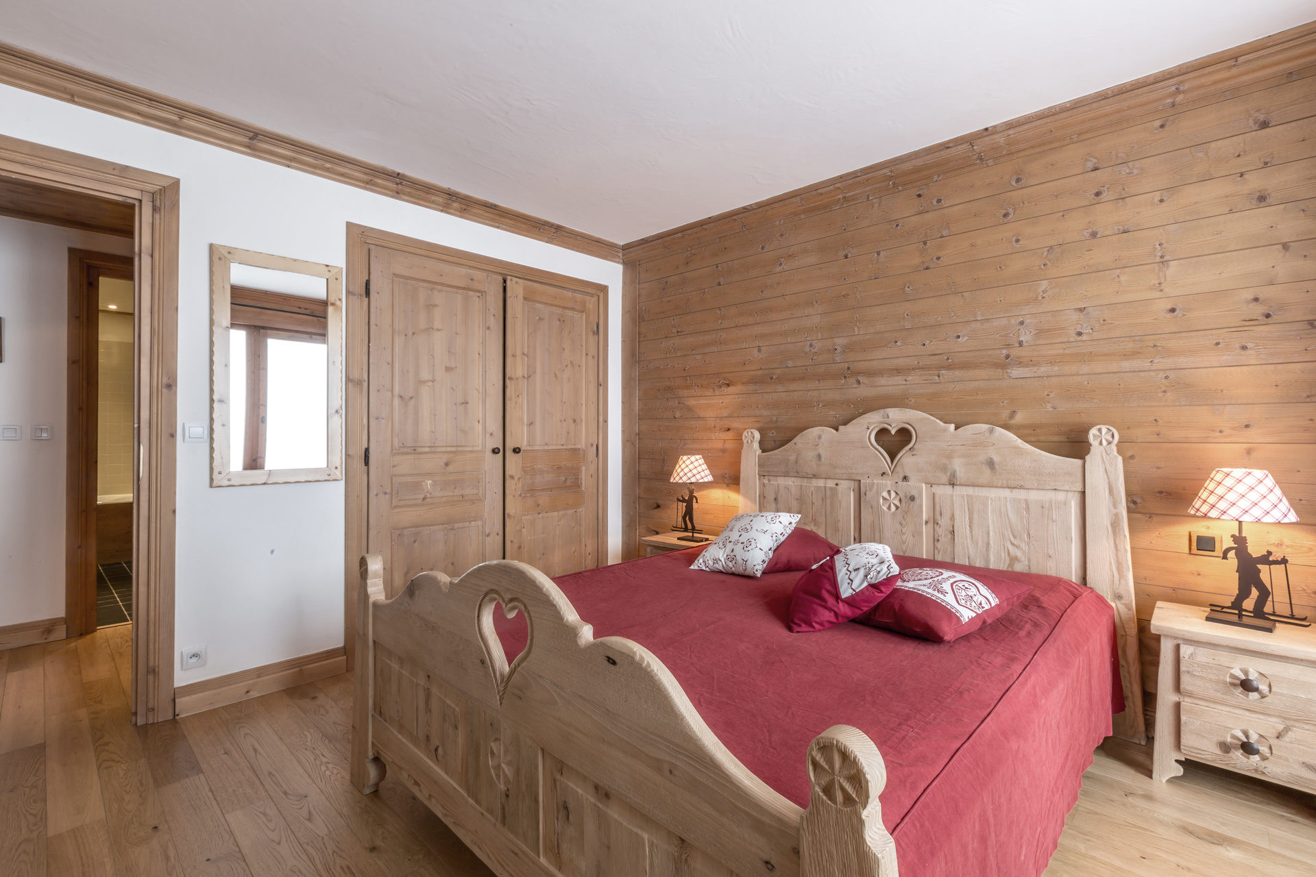 _lv_images__lot_0001080045_09_1455145