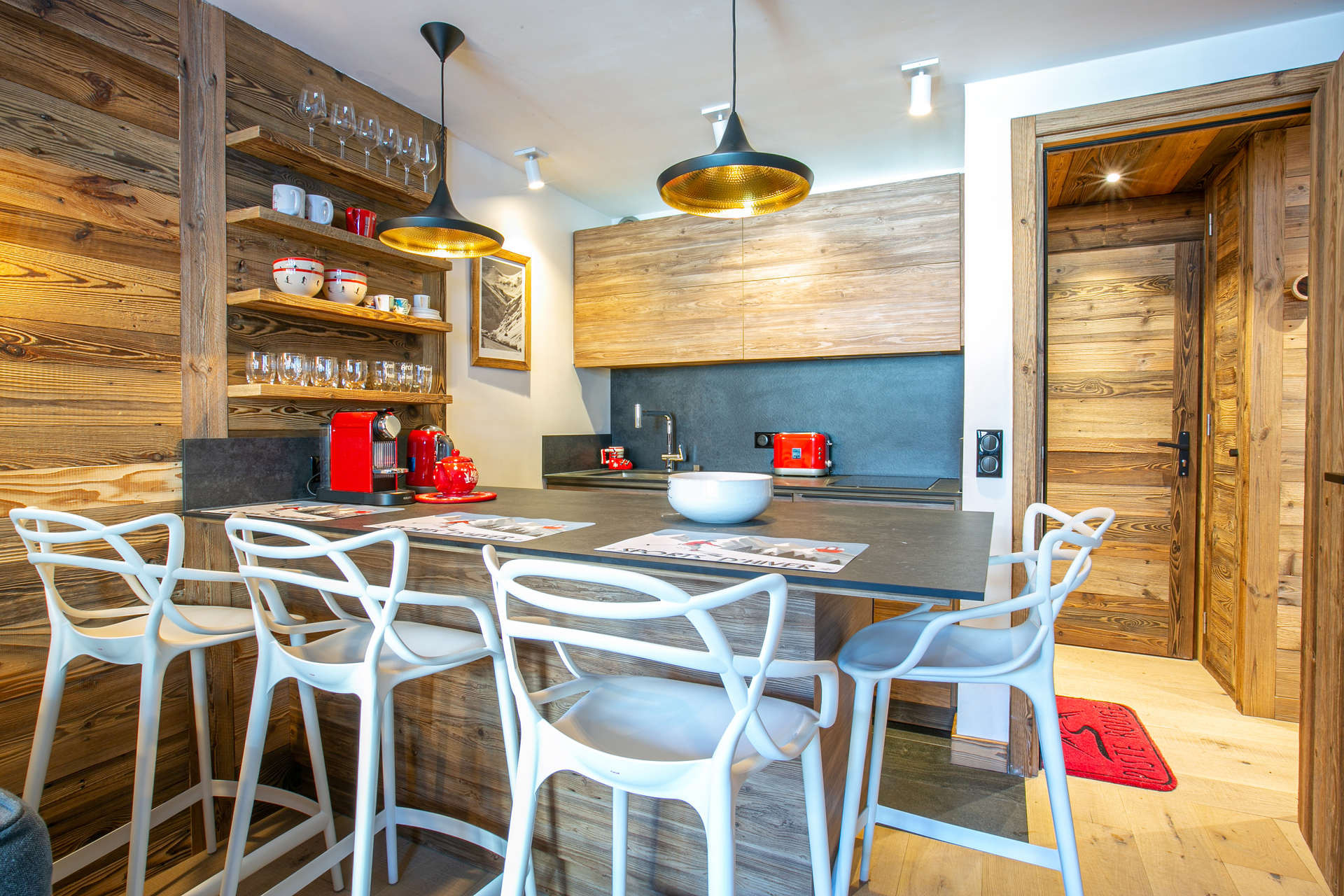 _lv_images__lot_0001120103_03_1456271