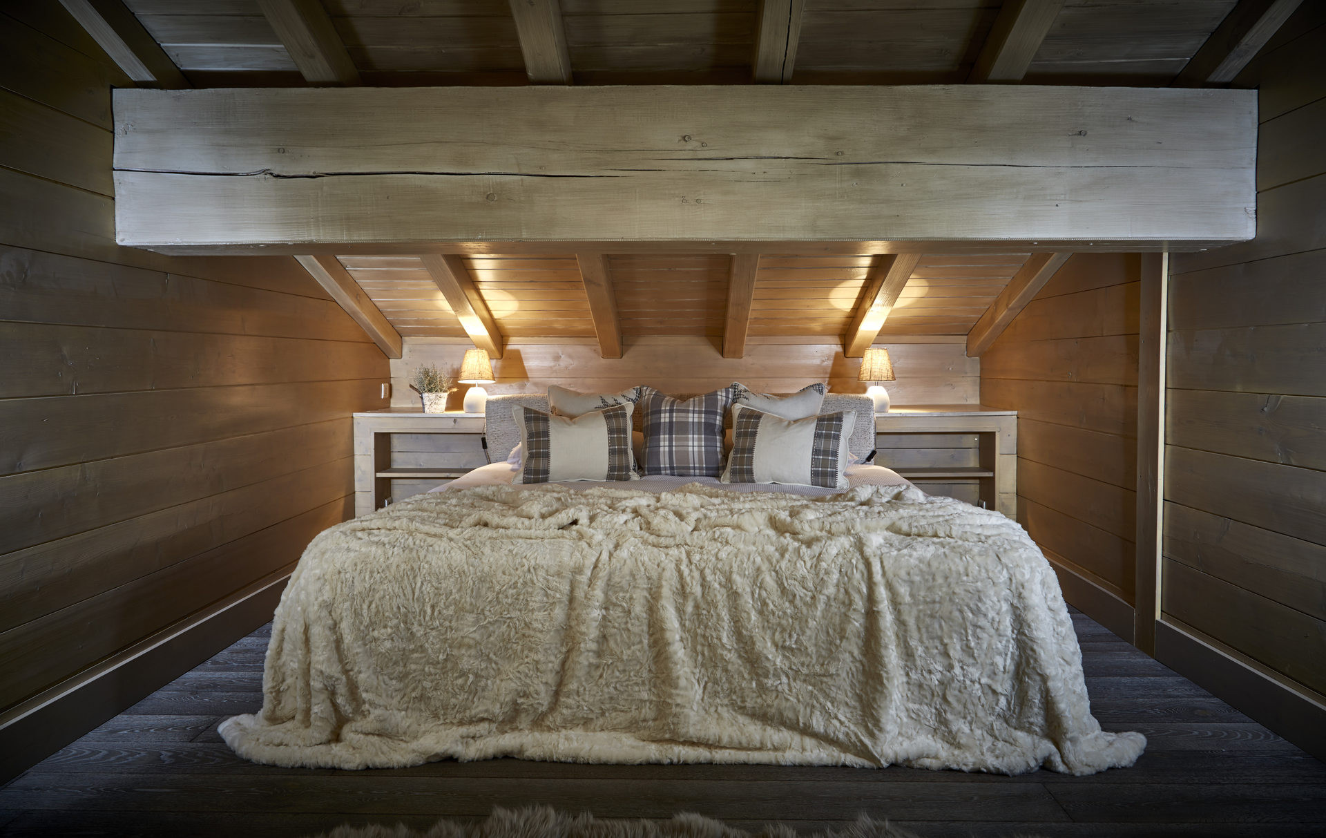 _lv_images__lot_0001160001_12_1456695