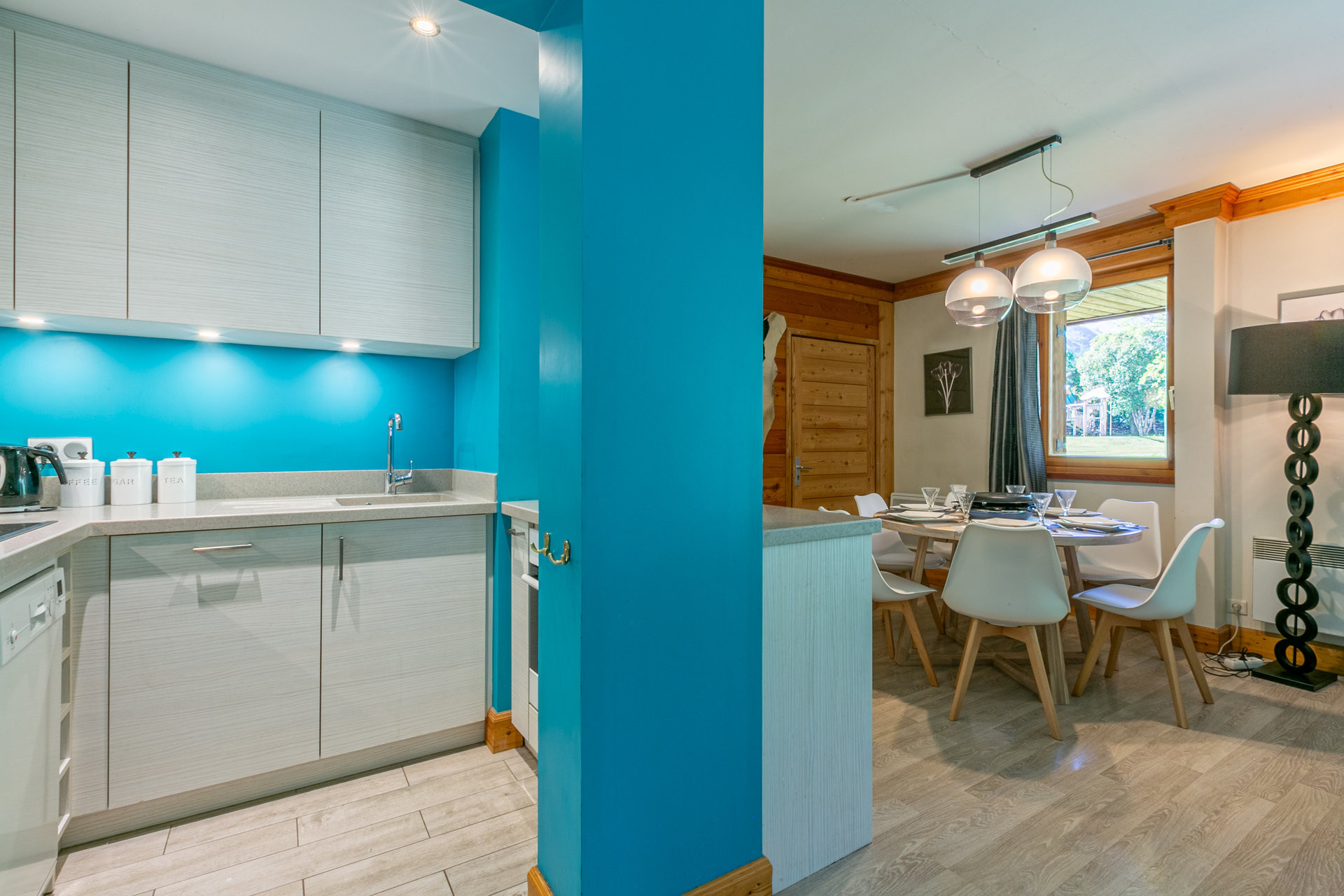 _lv_images__lot_0001160006_05_1456703