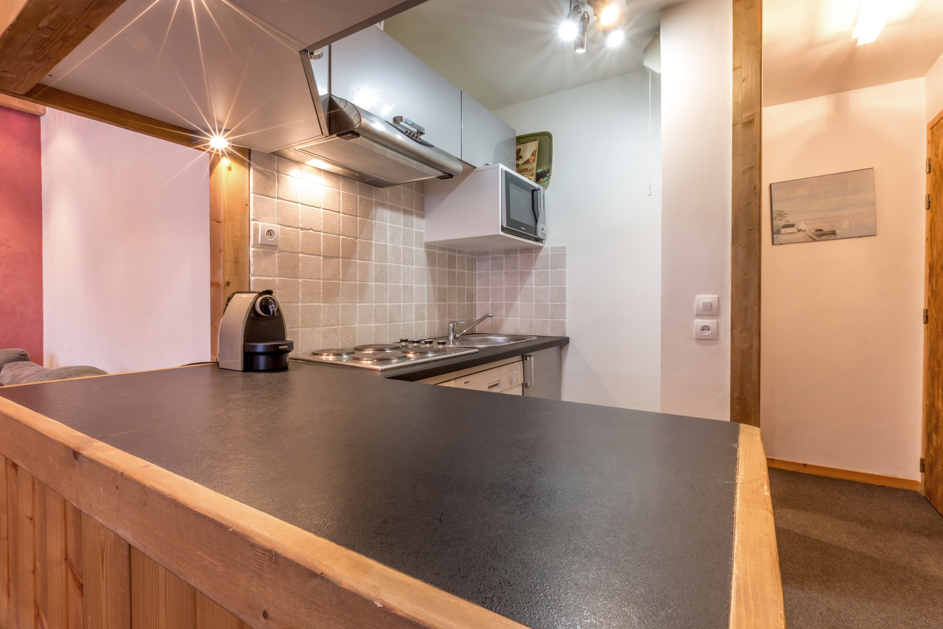 _lv_images__lot_0001180057_05_1455219