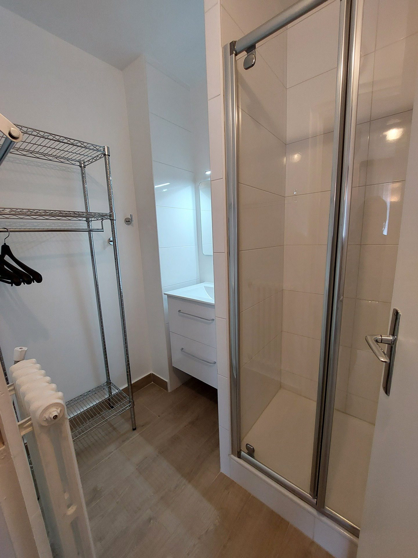 _lv_images__lot_0001190003_15_1458587