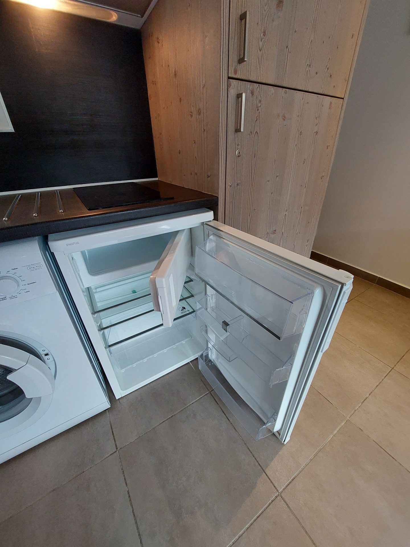 _lv_images__lot_0001190034_15_1458362