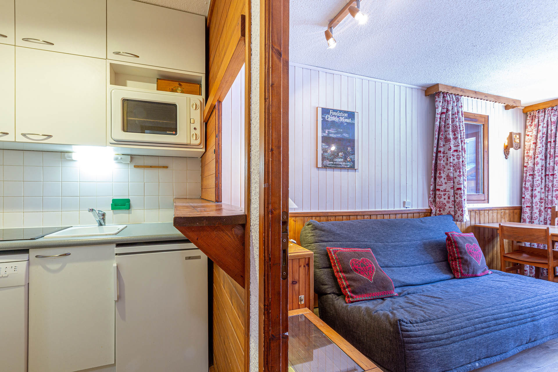 _lv_images__lot_0001210016_03_1455554