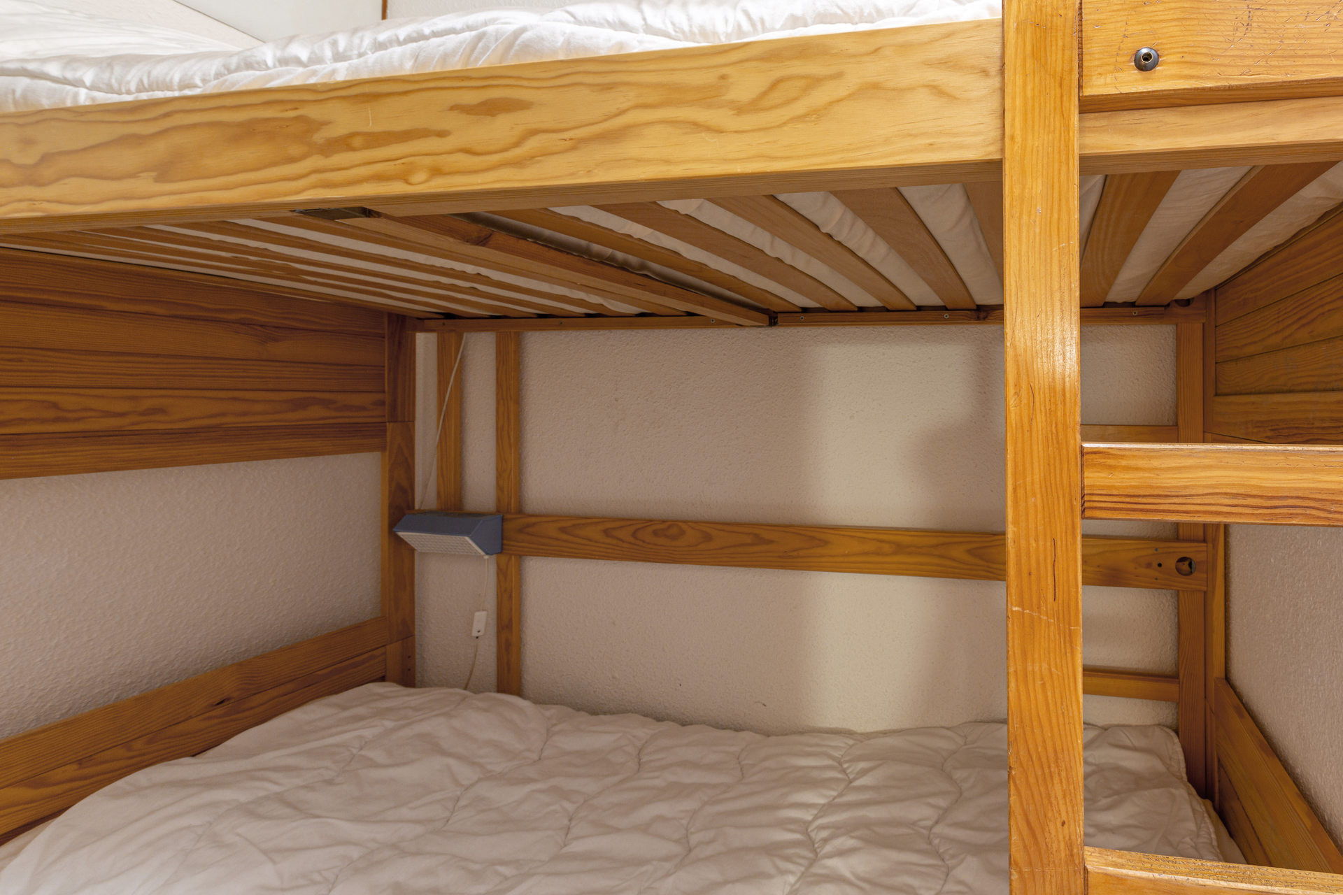 _lv_images__lot_0001210016_07_1455558