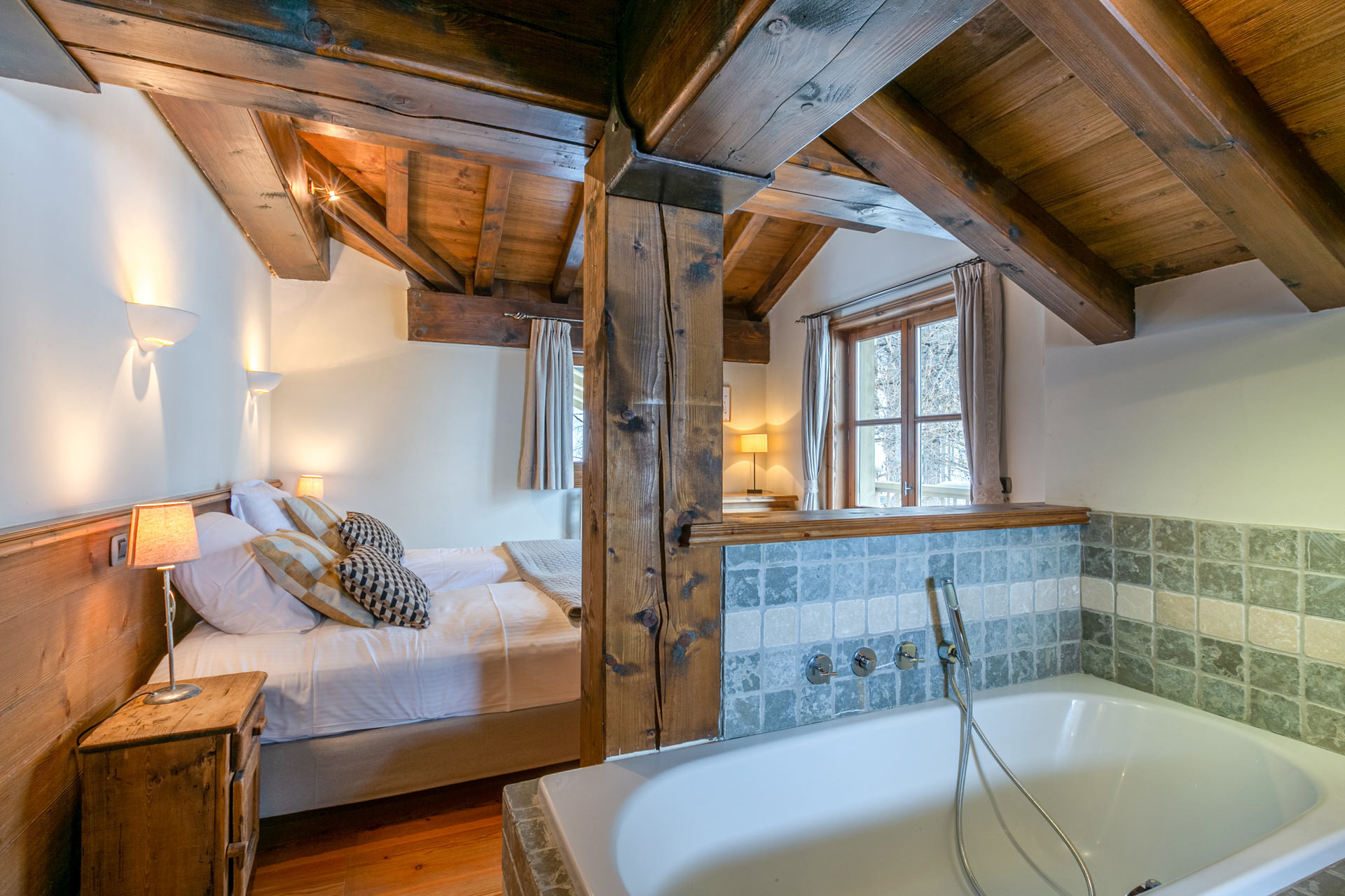 _lv_images__lot_0001380022_09_1454841