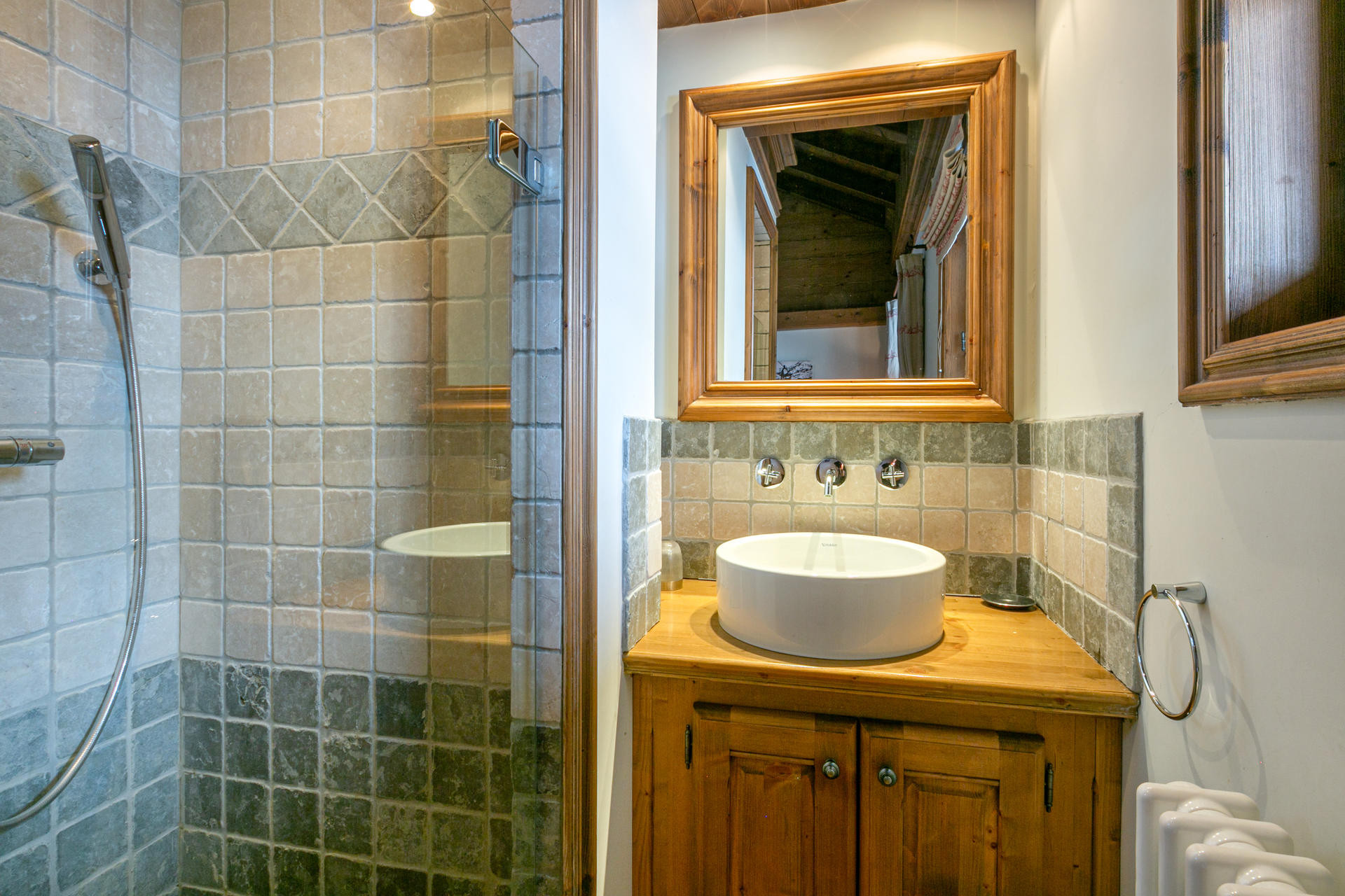 _lv_images__lot_0001380022_13_1454845