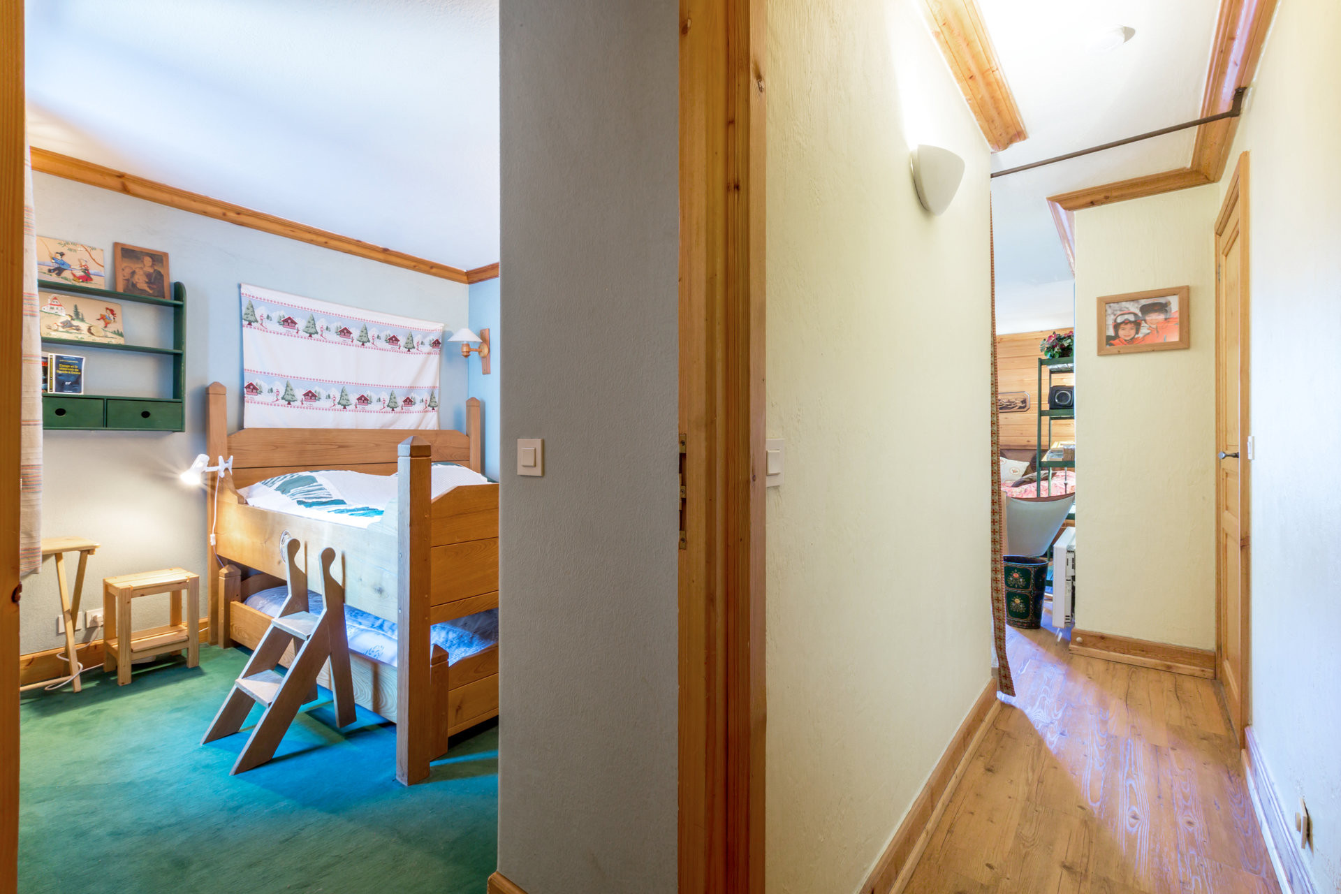 _lv_images__lot_0001430015_07_1454634