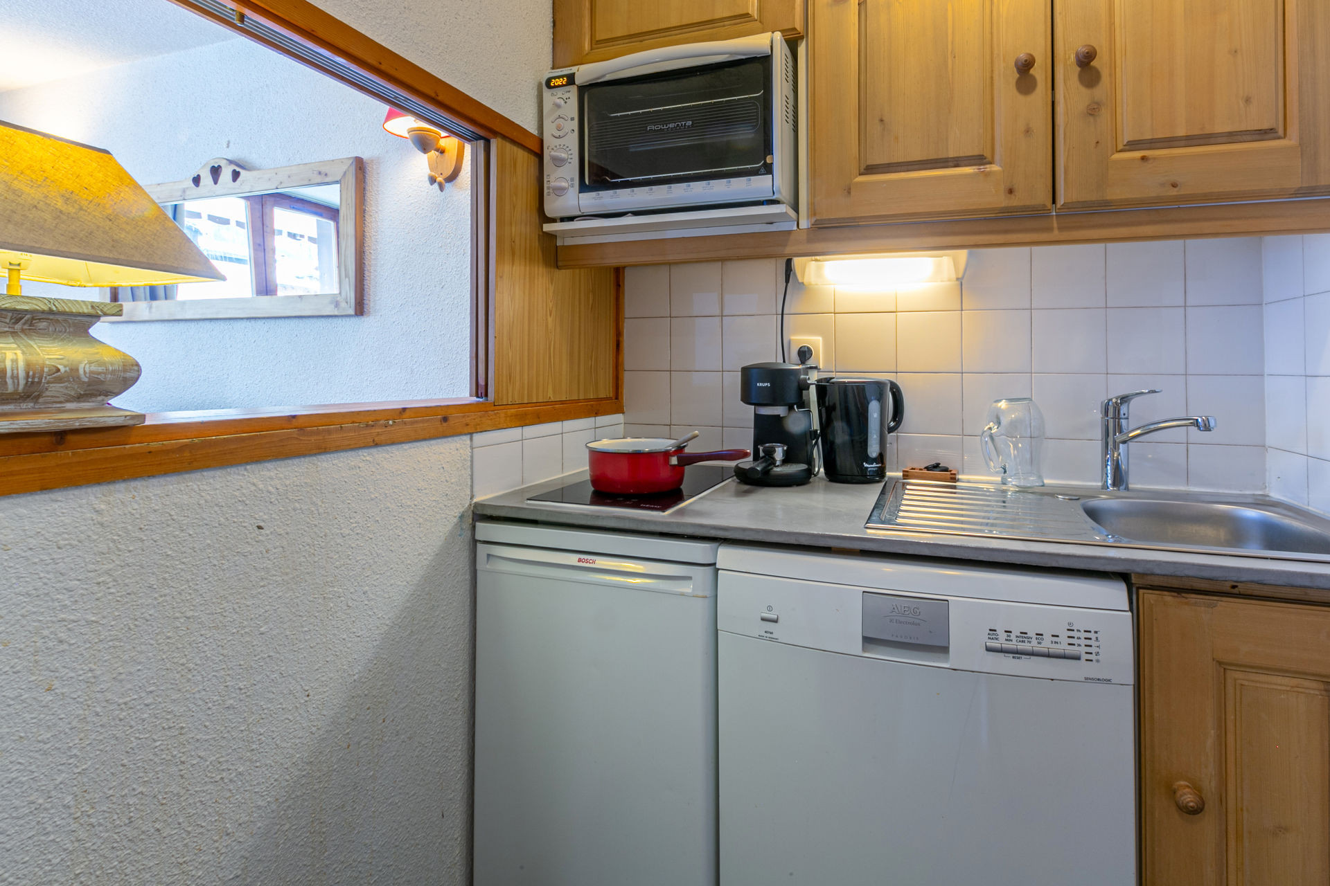 _lv_images__lot_0001730082_06_1456123