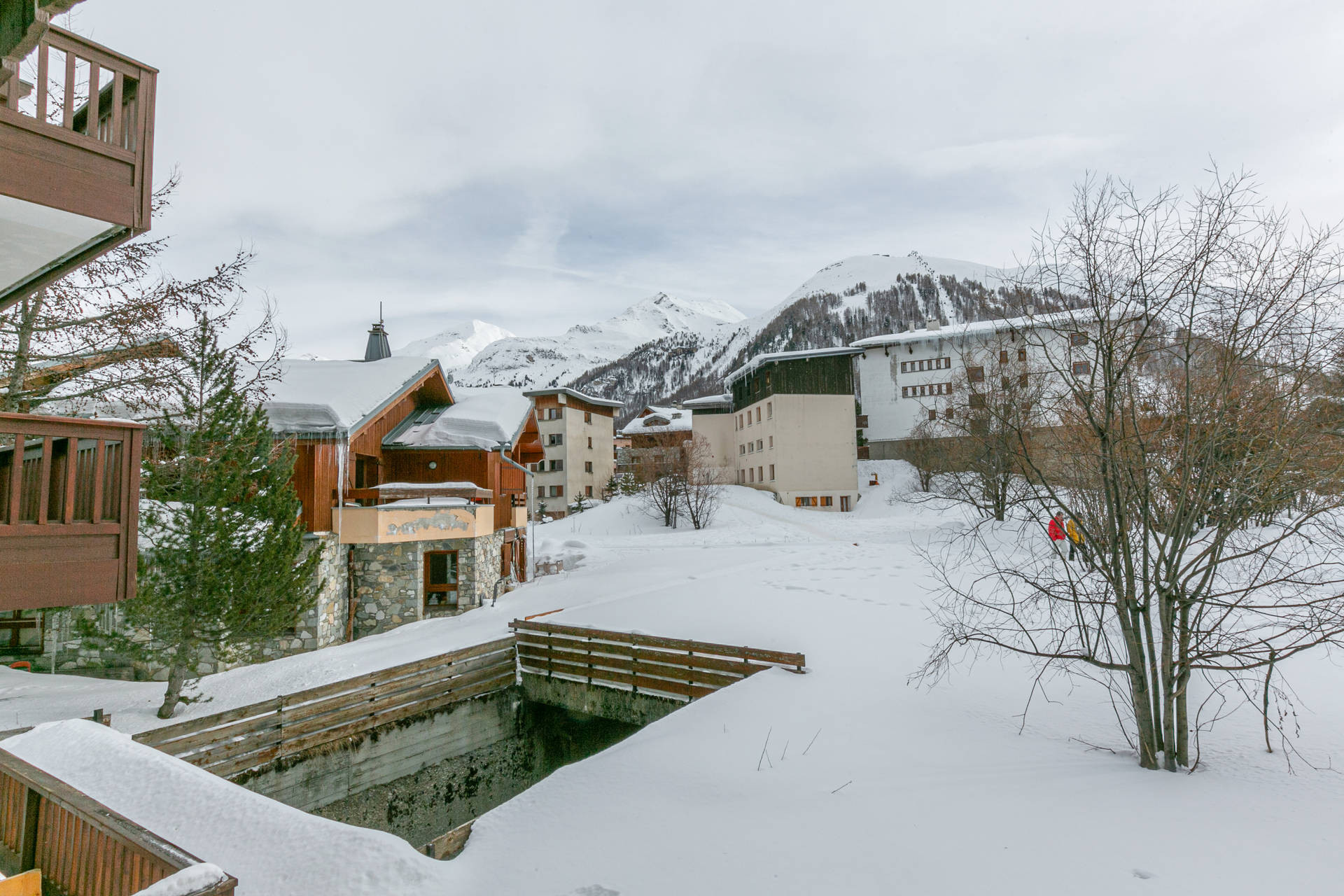 _lv_images__lot_0001730082_12_1456129