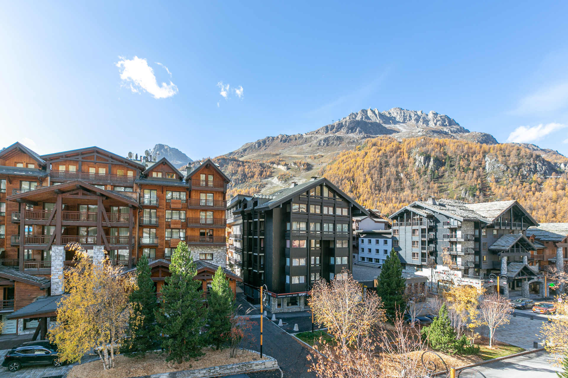 _lv_images__lot_0001920005_14_1455701