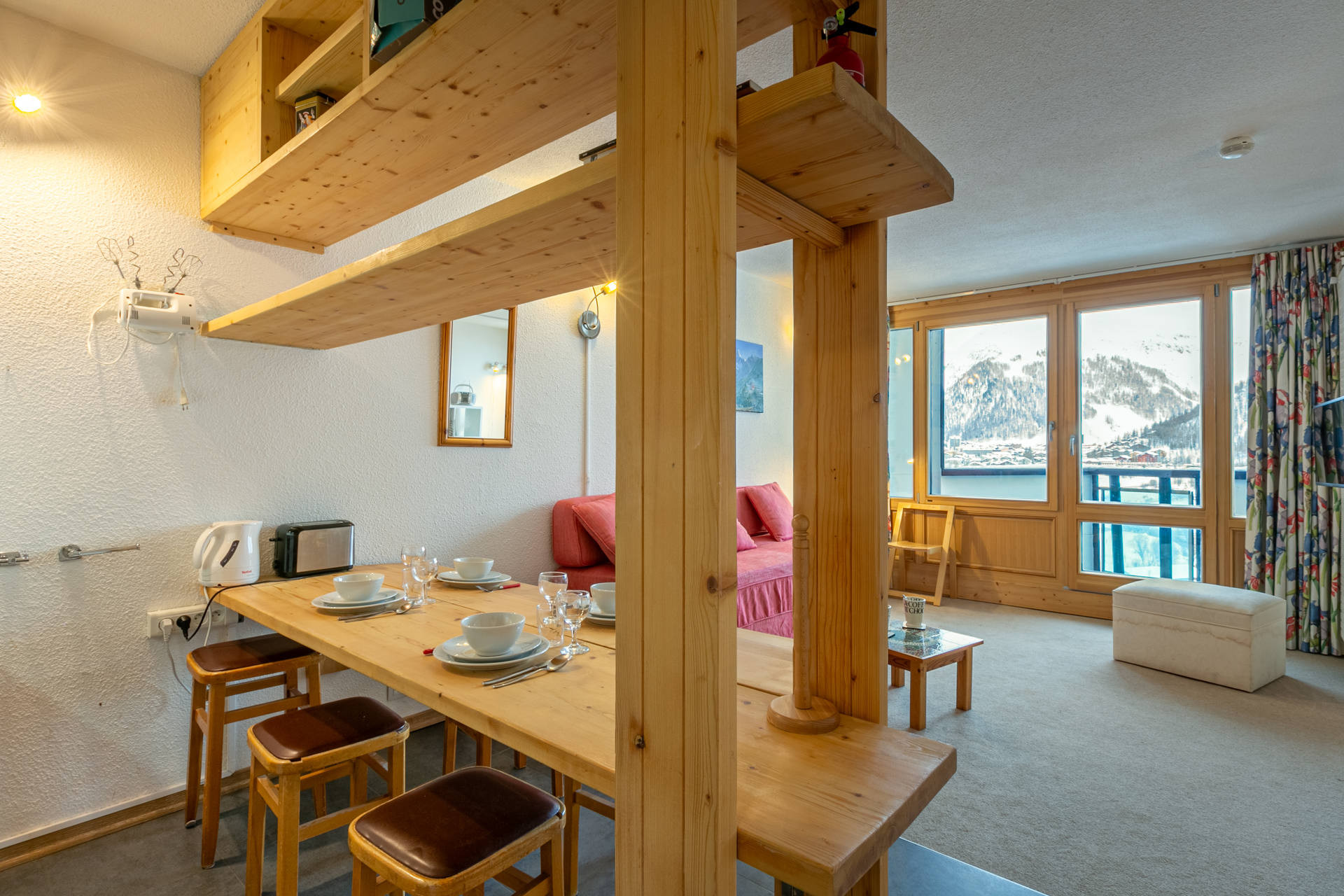 _lv_images__lot_0002340012_04_1456242