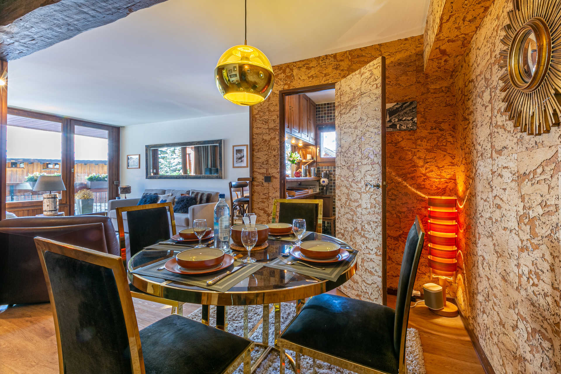 _lv_images__lot_0002340027_06_1455844