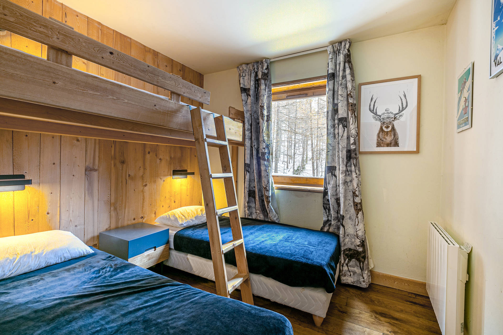 _lv_images__lot_0002340033_09_1457443