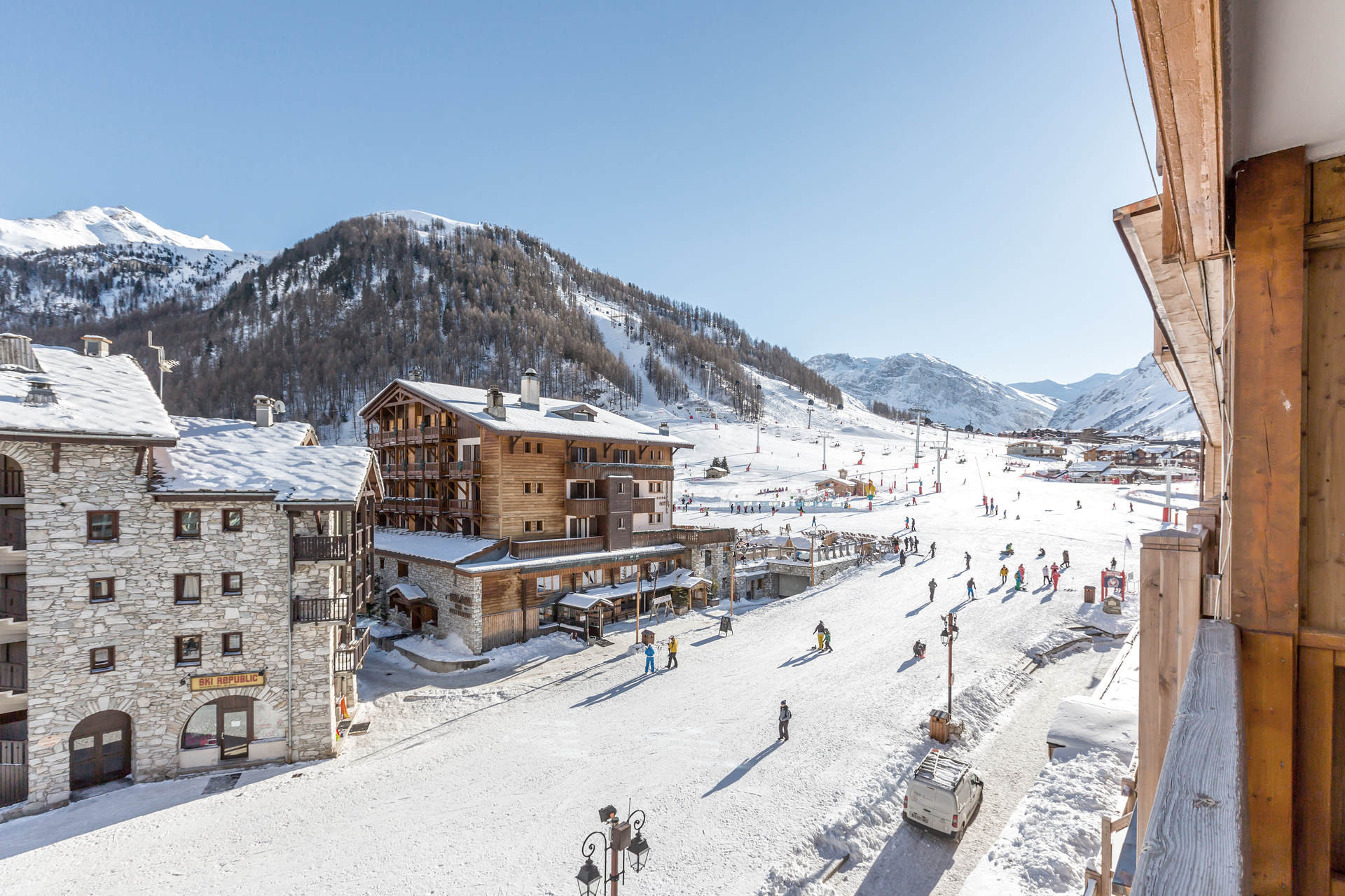 _lv_images__lot_0002340053_09_1458295