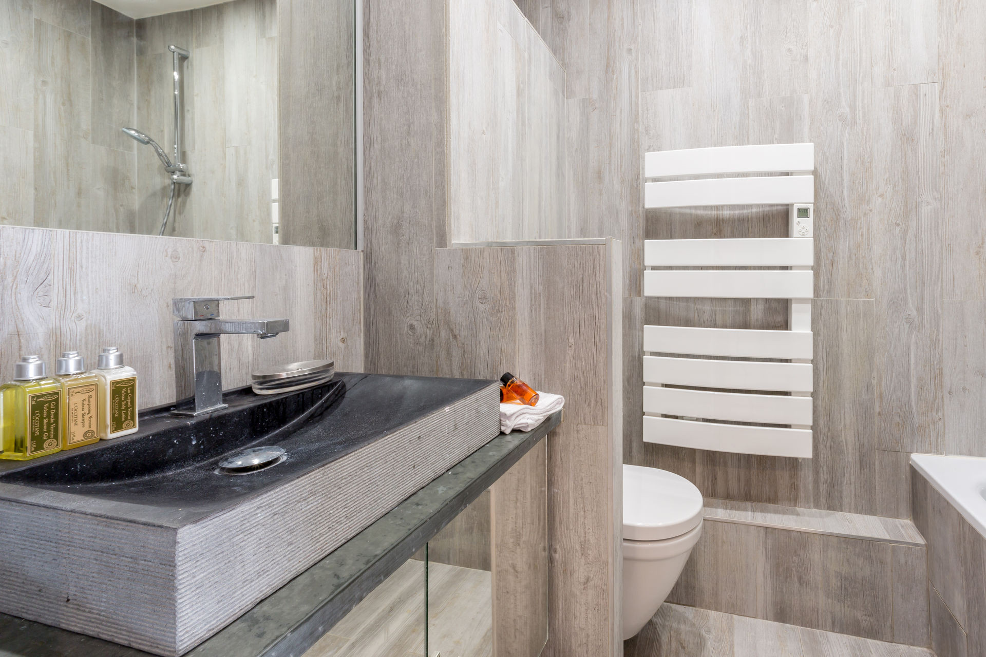 _lv_images__lot_0002340055_13_1458028