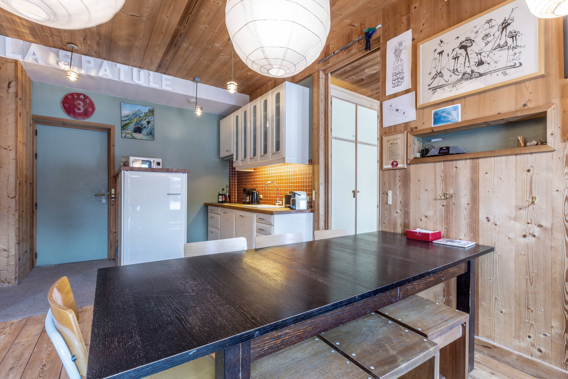 _lv_images__lot_0002340084_06_1456565