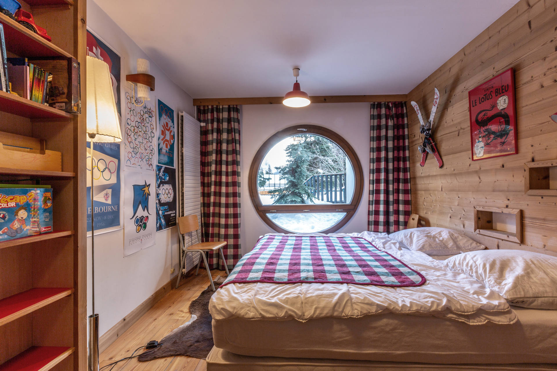 _lv_images__lot_0002340084_11_1456570