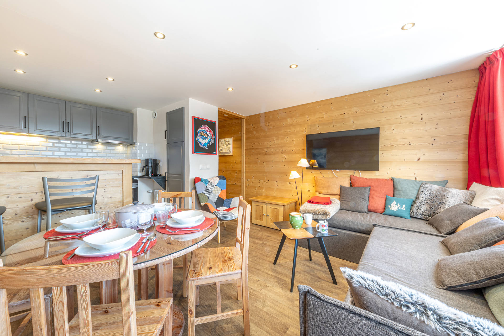 _lv_images__lot_0002340091_04_1456471