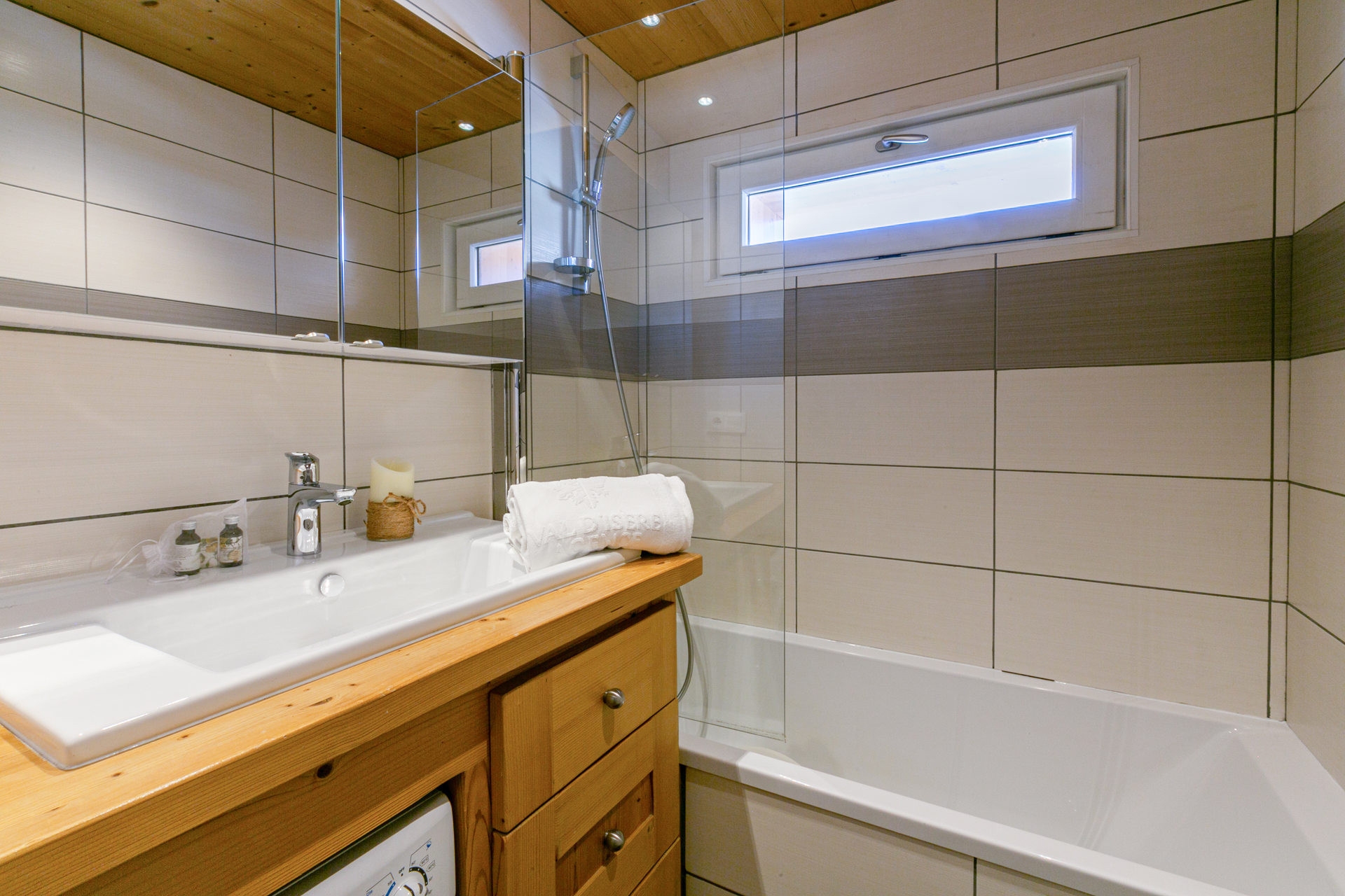 _lv_images__lot_0002340091_09_1456476