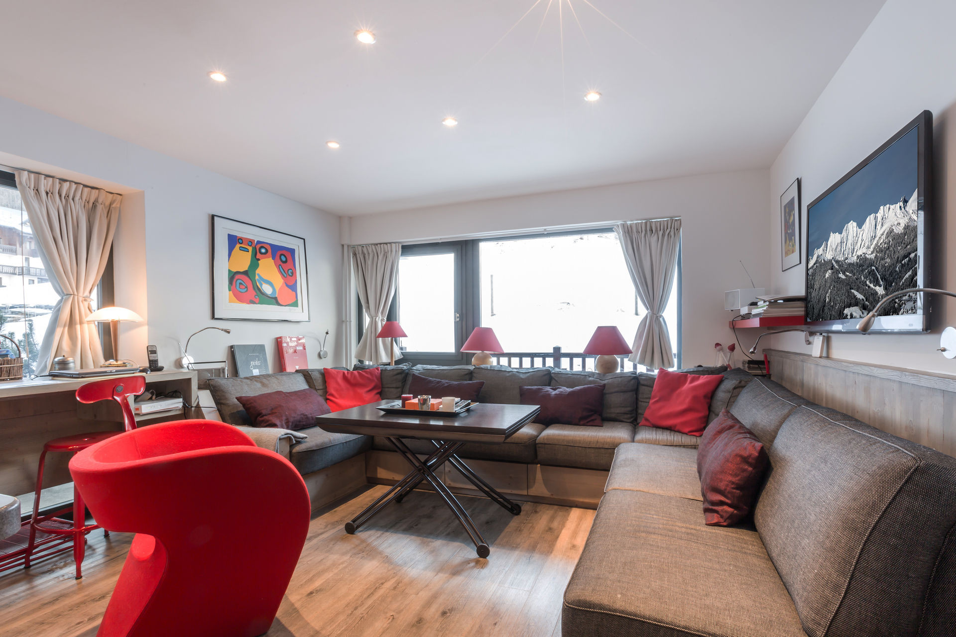 _lv_images__lot_0002340092_01_1457814