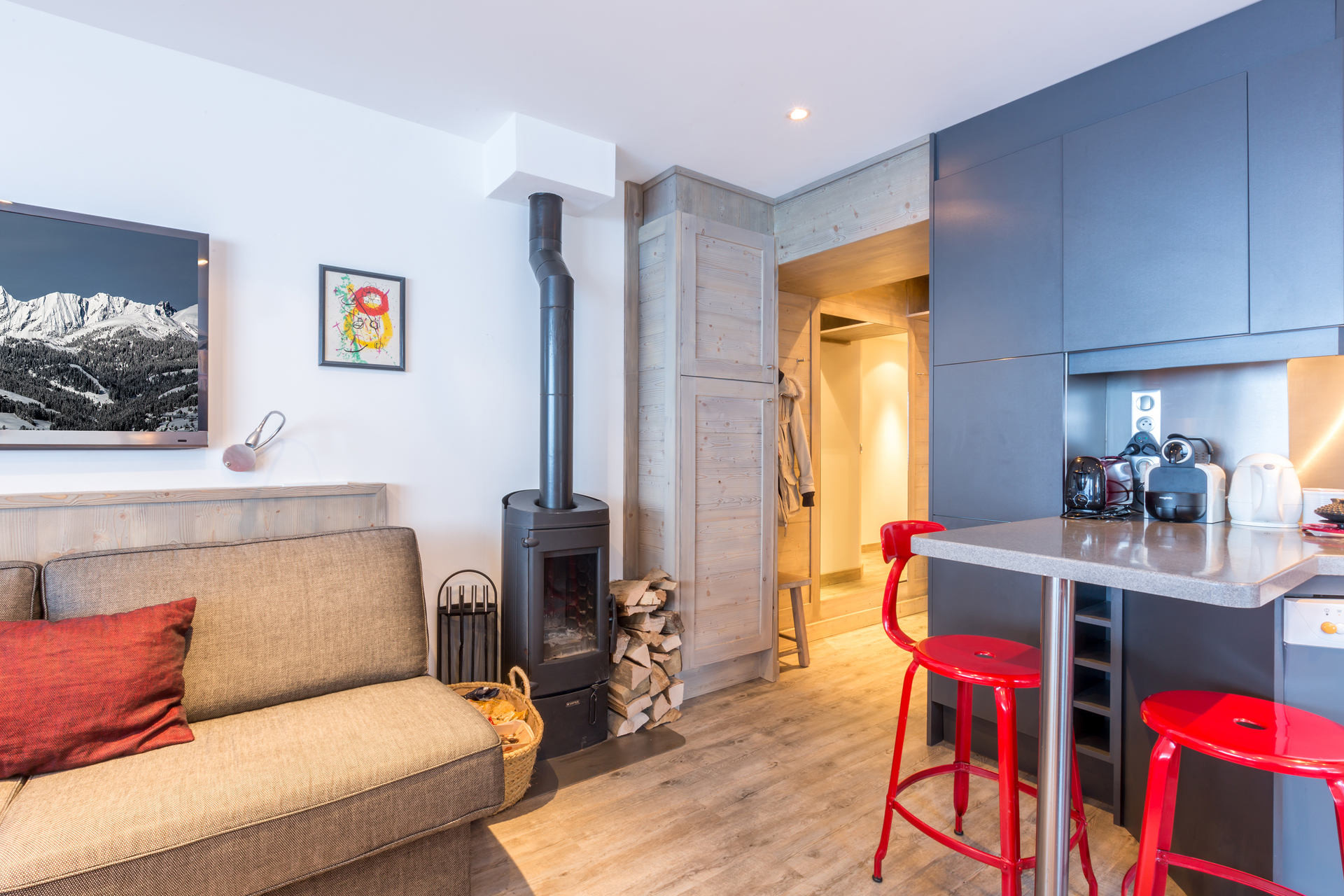 _lv_images__lot_0002340092_03_1457816