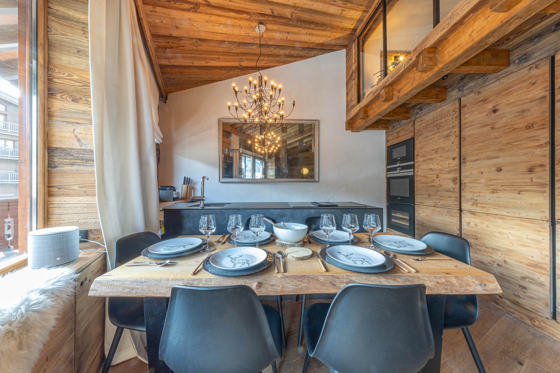 _lv_images__lot_0002340103_07_1455573