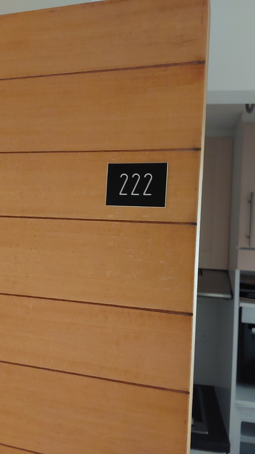 _lv_images__lot_0002340111_15_1458286