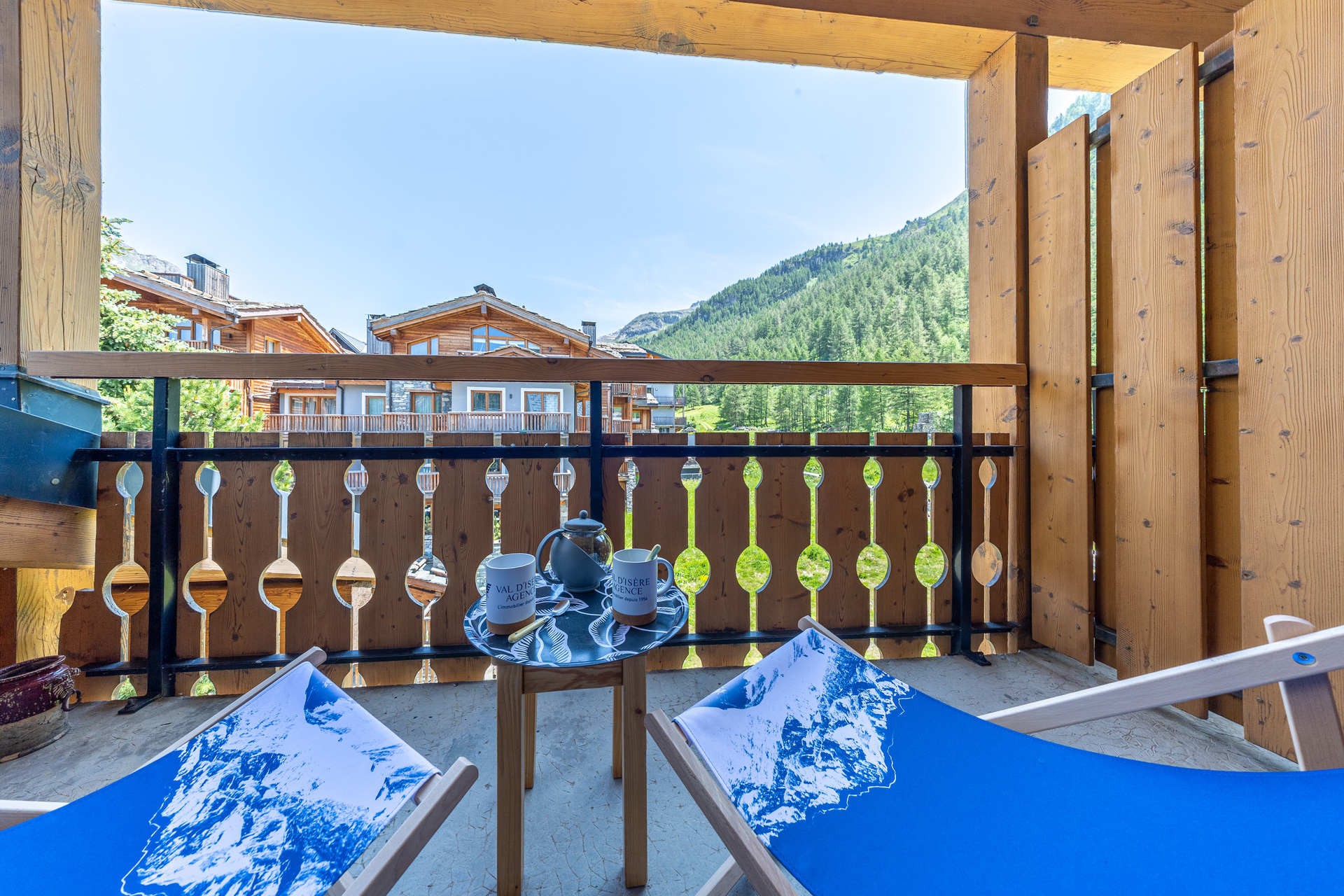 _lv_images__lot_0002340138_14_1457523