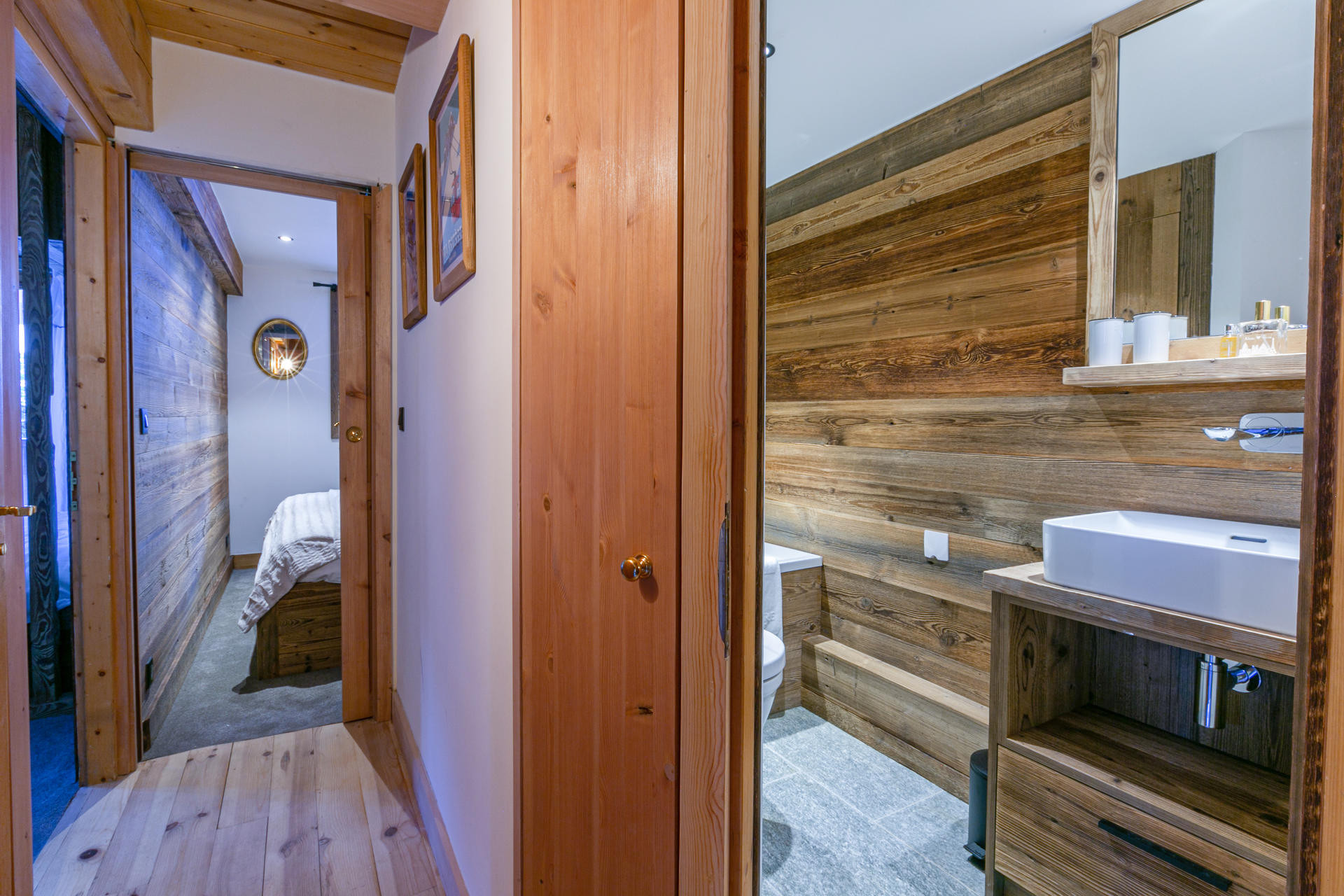 _lv_images__lot_0002340142_11_1454608