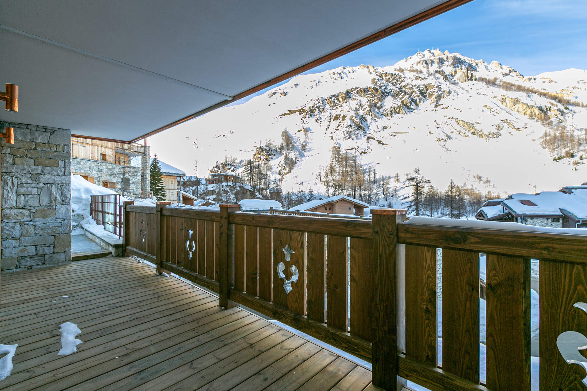 _lv_images__lot_0002340166_14_1454626