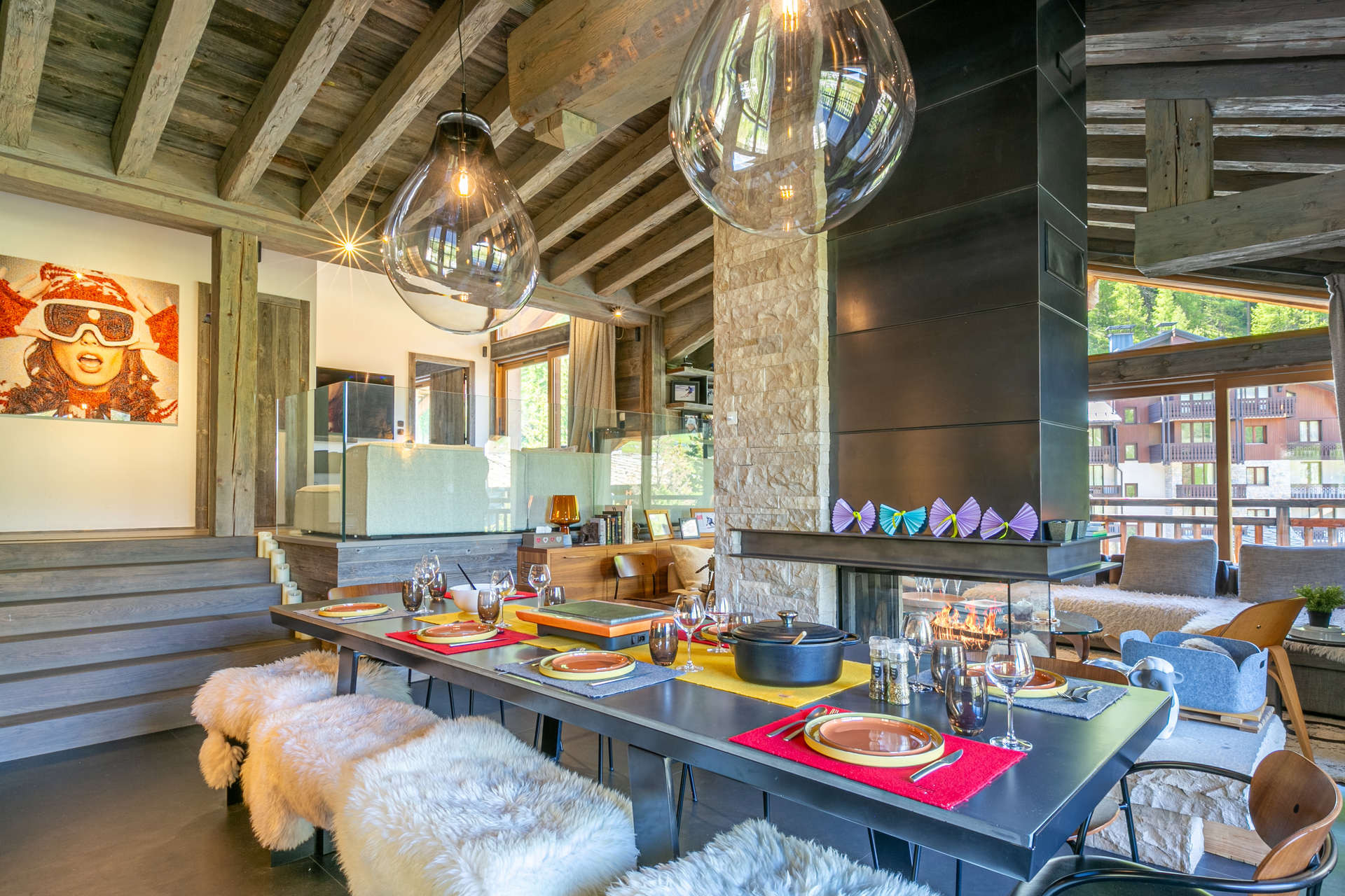 _lv_images__lot_0002340178_04_1456531