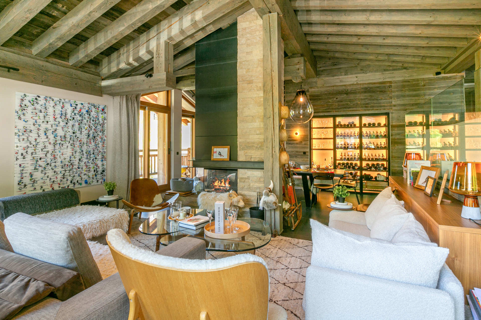 _lv_images__lot_0002340178_06_1456533