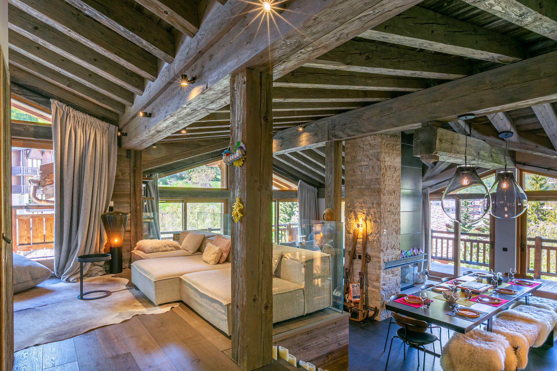 _lv_images__lot_0002340178_07_1456534