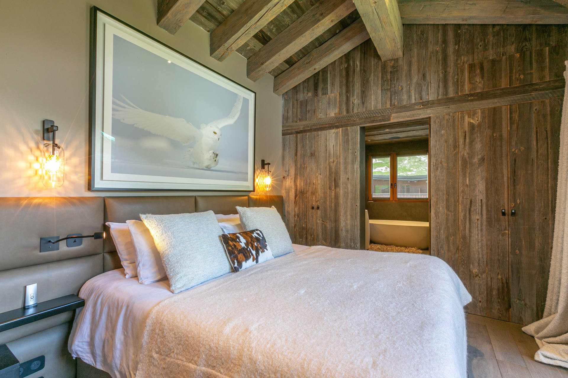 _lv_images__lot_0002340178_14_1456541