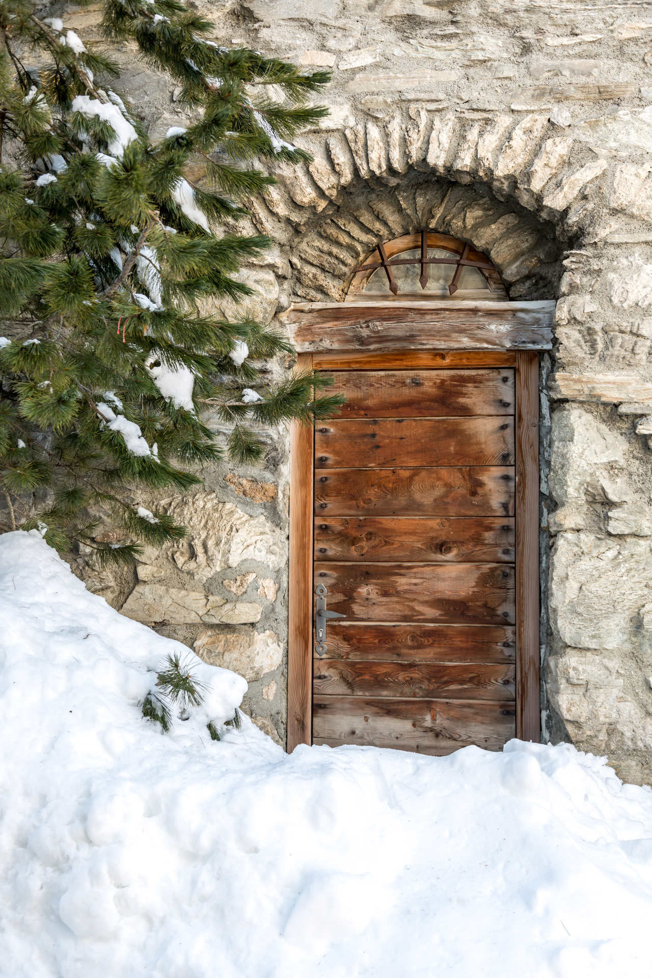 _lv_images__lot_0002340252_11_1456098