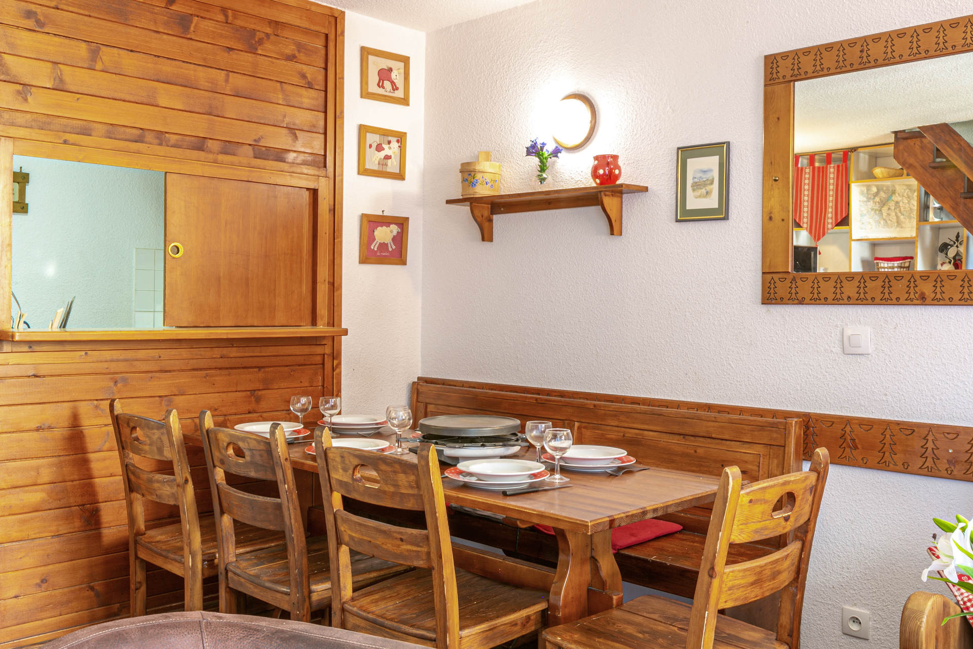 _lv_images__lot_0002340254_04_1457071