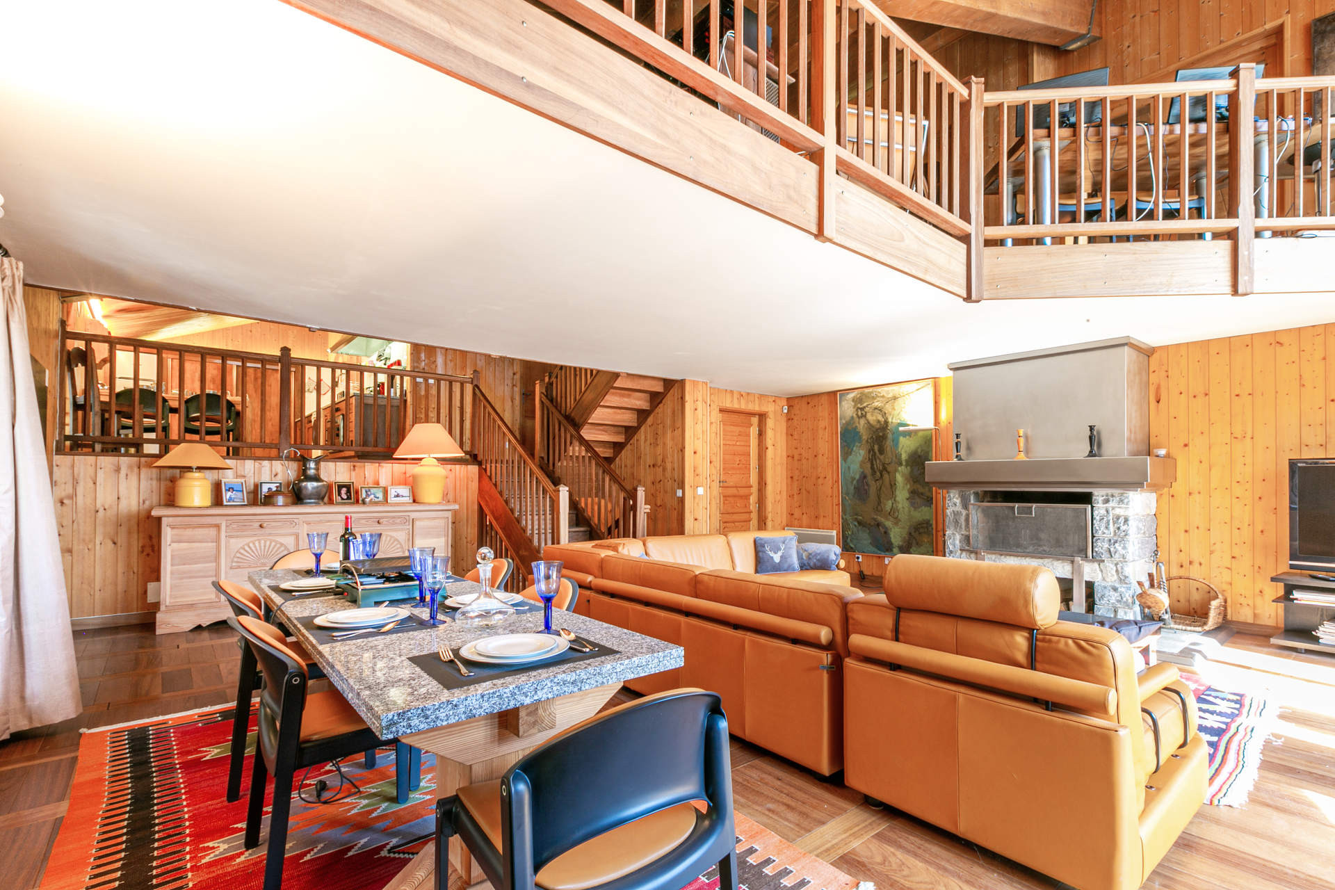 _lv_images__lot_0002340255_01_1455291