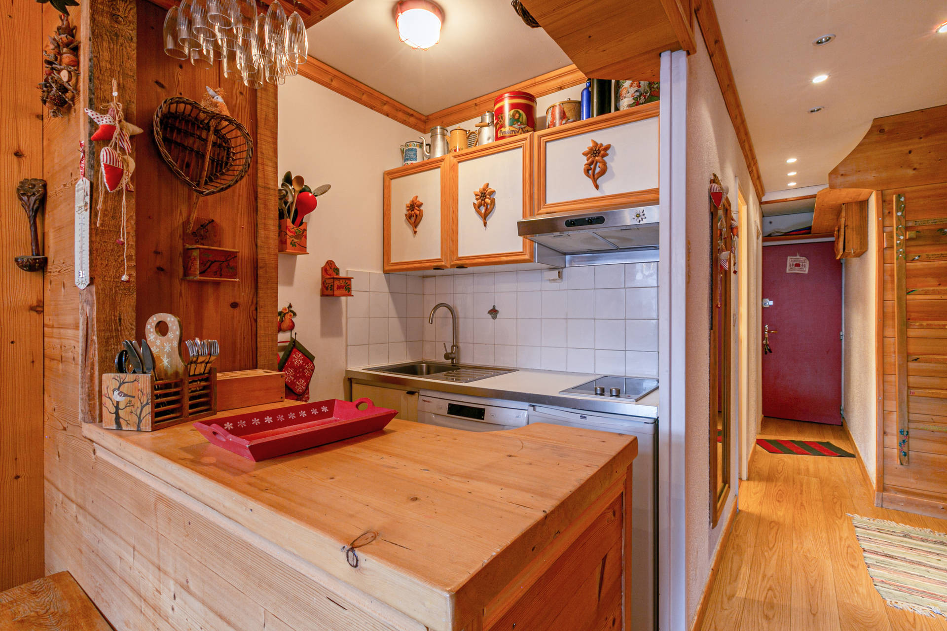 _lv_images__lot_0002340259_05_1455662