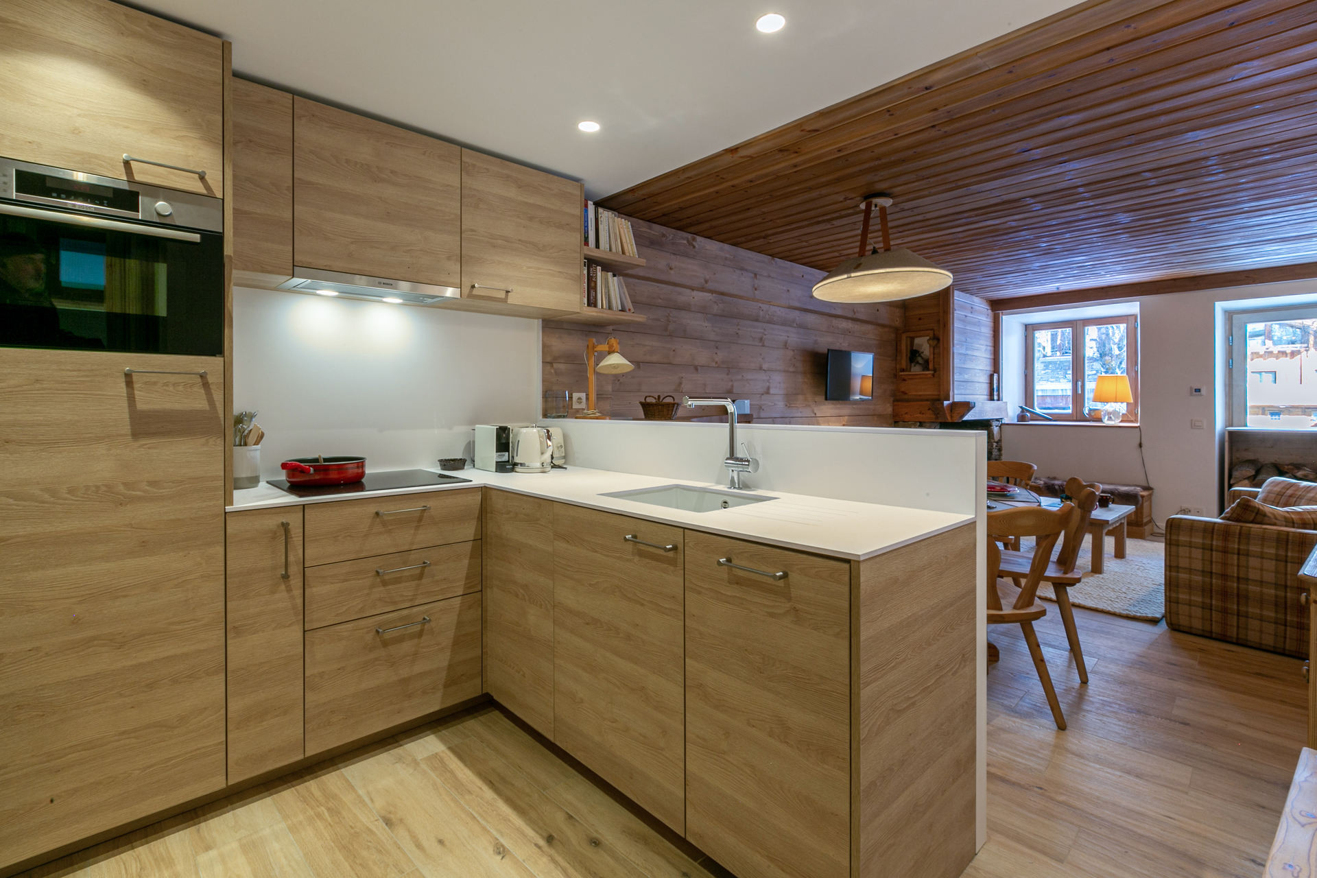 _lv_images__lot_0002340266_06_1458082