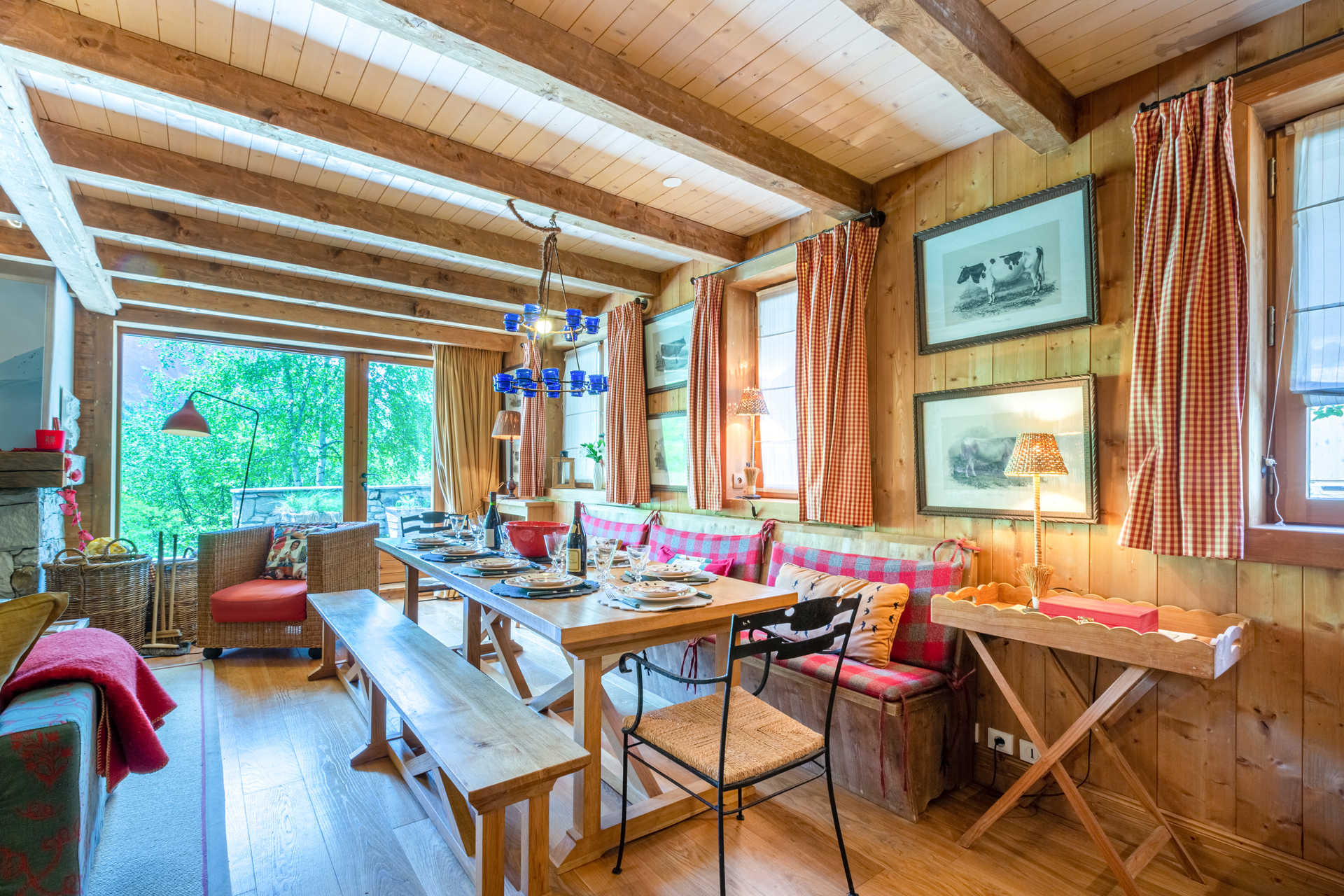 _lv_images__lot_0002340270_04_1454916